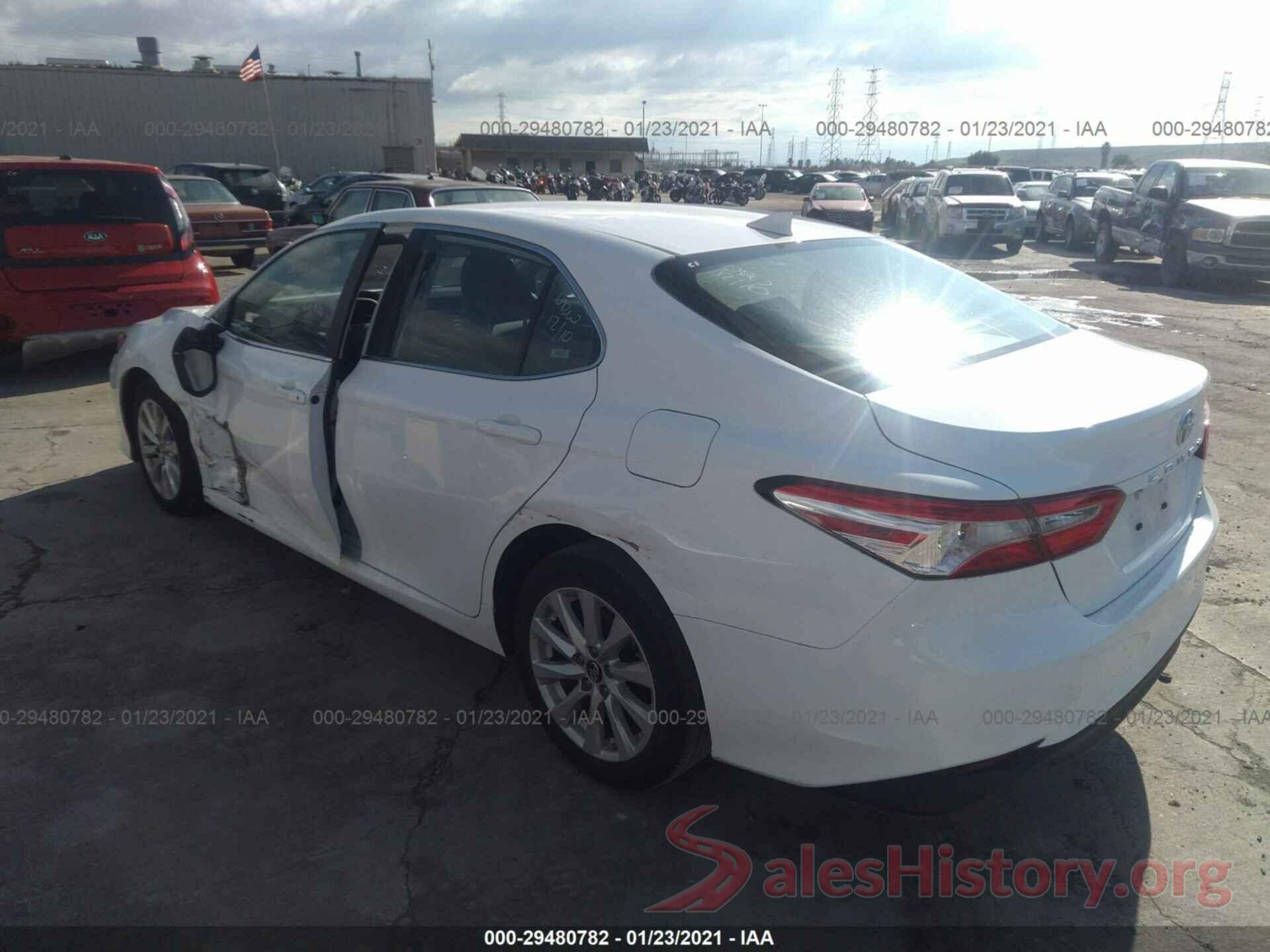 4T1C11AK2LU917207 2020 TOYOTA CAMRY