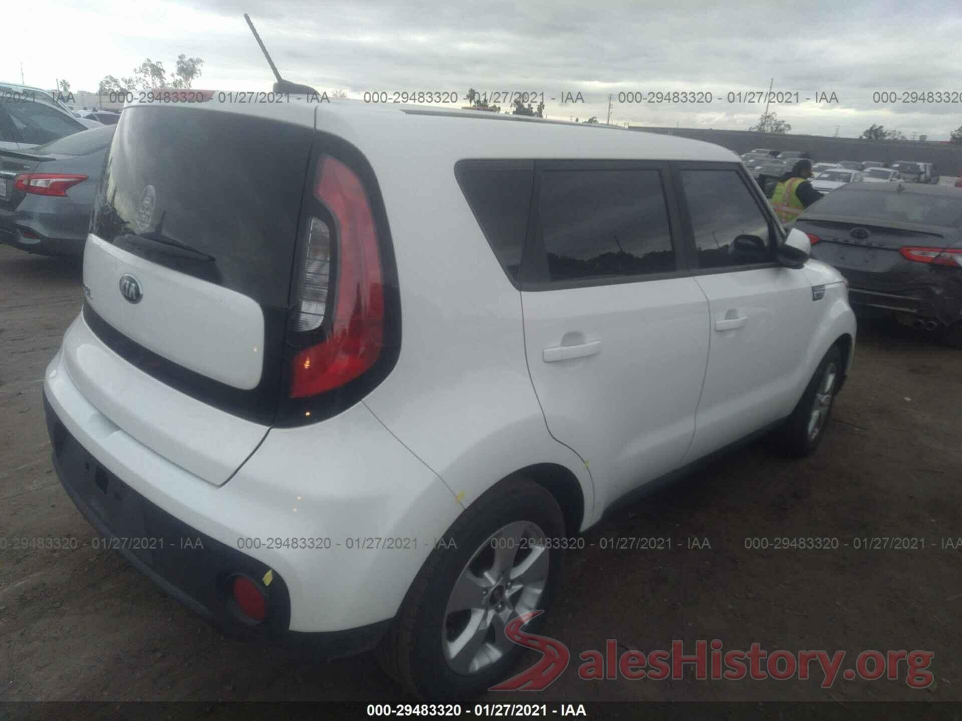 KNDJN2A24H7435785 2017 KIA SOUL