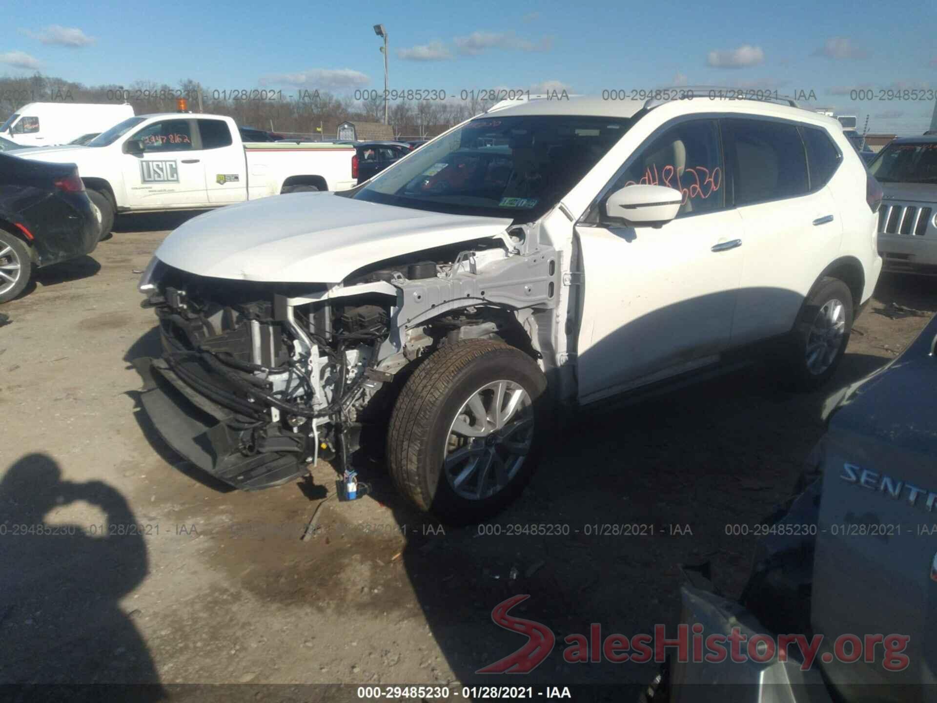 JN8AT2MV8JW302037 2018 NISSAN ROGUE