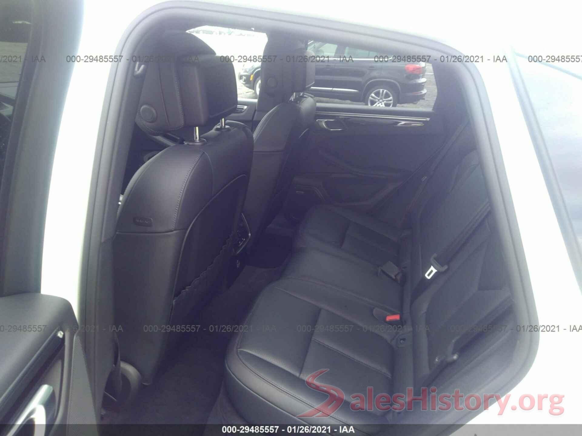 WP1AA2A53LLB03261 2020 PORSCHE MACAN