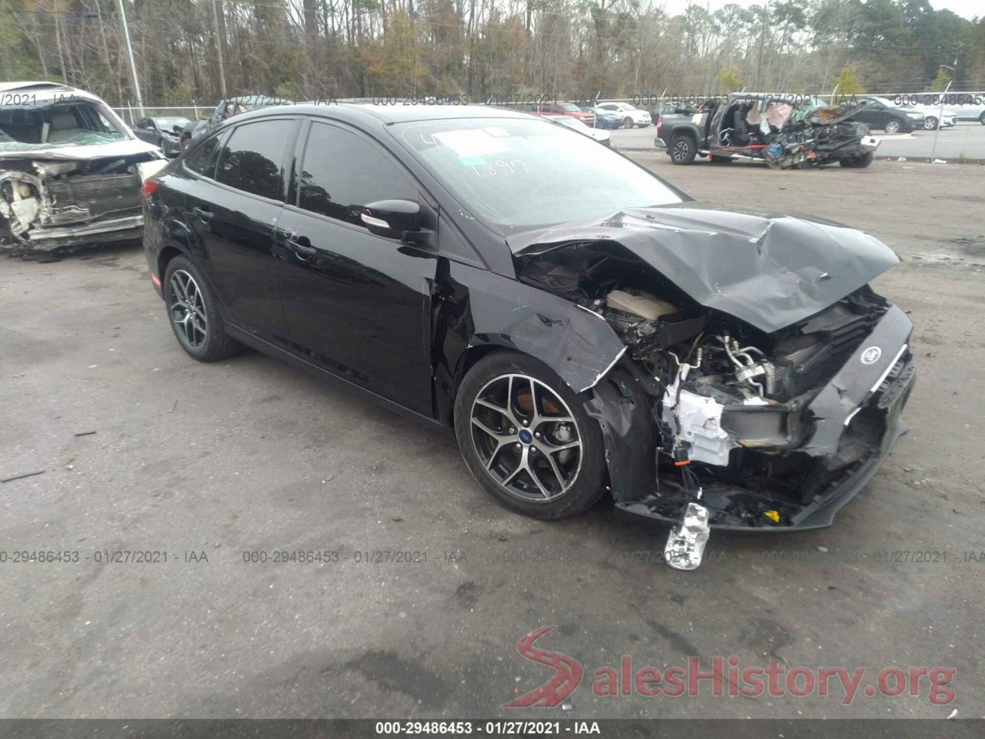 1FADP3H2XJL201897 2018 FORD FOCUS