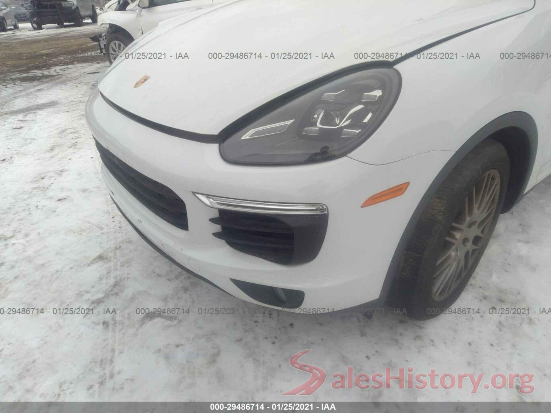 WP1AB2A26GLA92393 2016 PORSCHE CAYENNE