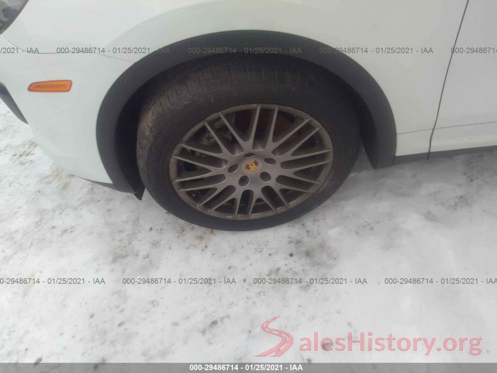 WP1AB2A26GLA92393 2016 PORSCHE CAYENNE