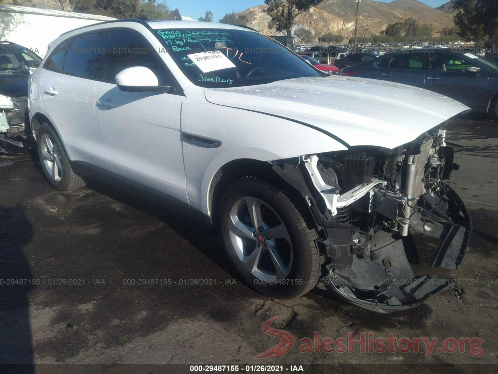 SADCJ2BV1HA079218 2017 JAGUAR F-PACE