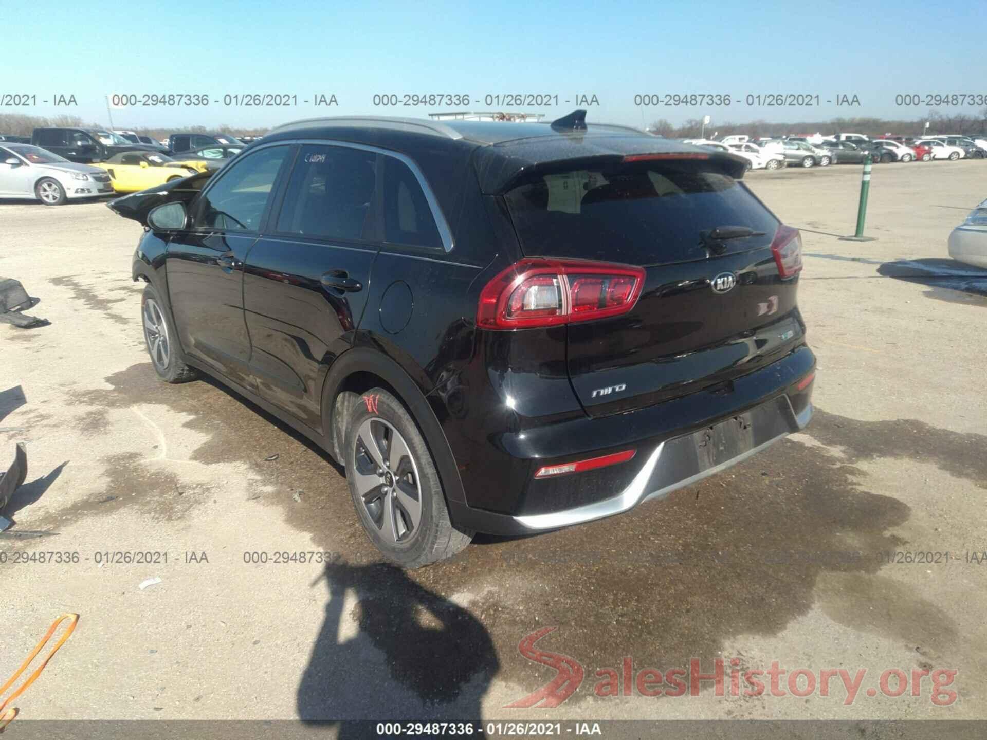 KNDCB3LC1J5154610 2018 KIA NIRO