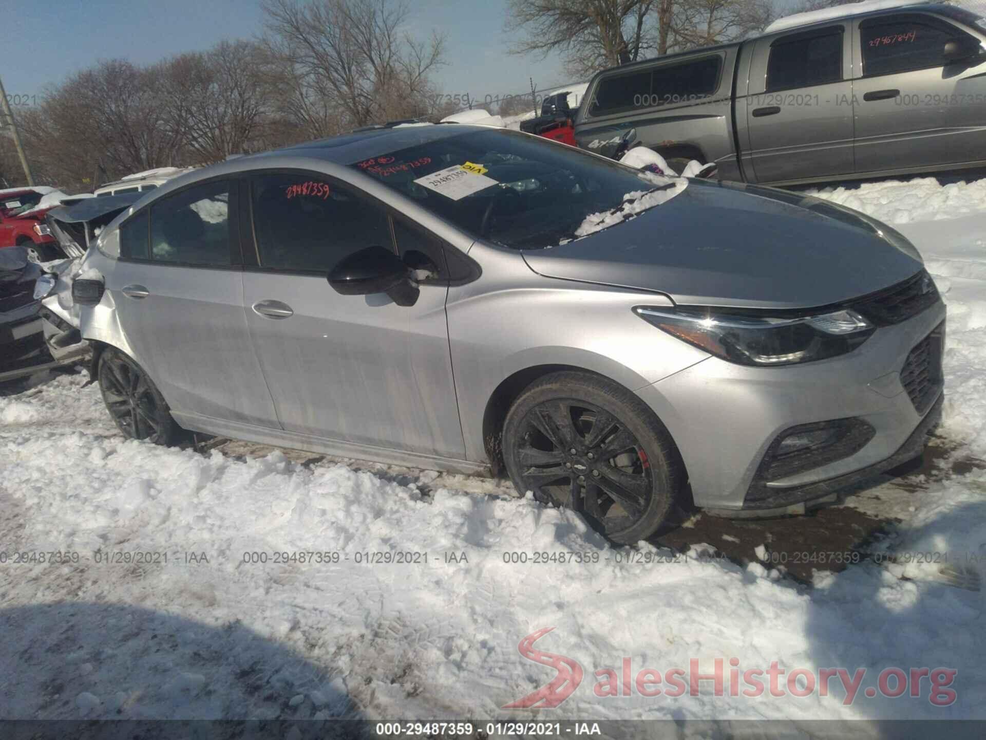 1G1BE5SM5J7187602 2018 CHEVROLET CRUZE