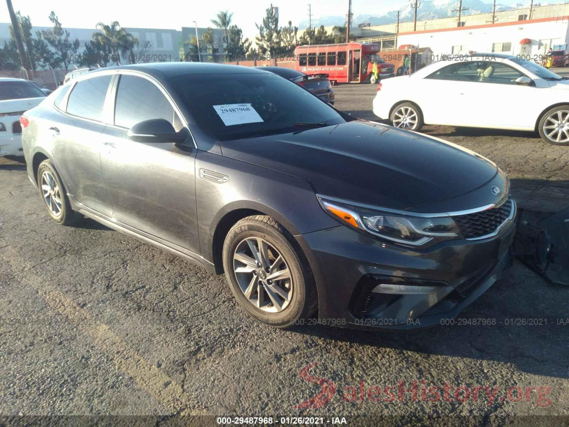 5XXGT4L37KG285560 2019 KIA OPTIMA