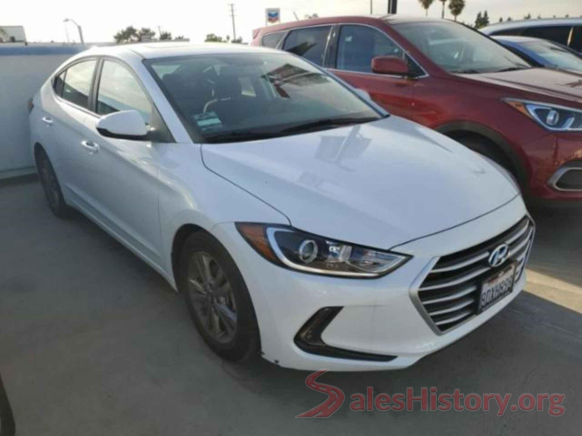 5NPD84LF1JH327609 2018 HYUNDAI ELANTRA