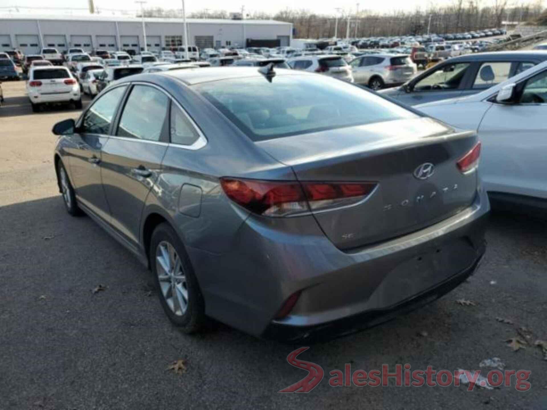 5NPE24AF0JH678813 2018 HYUNDAI SONATA