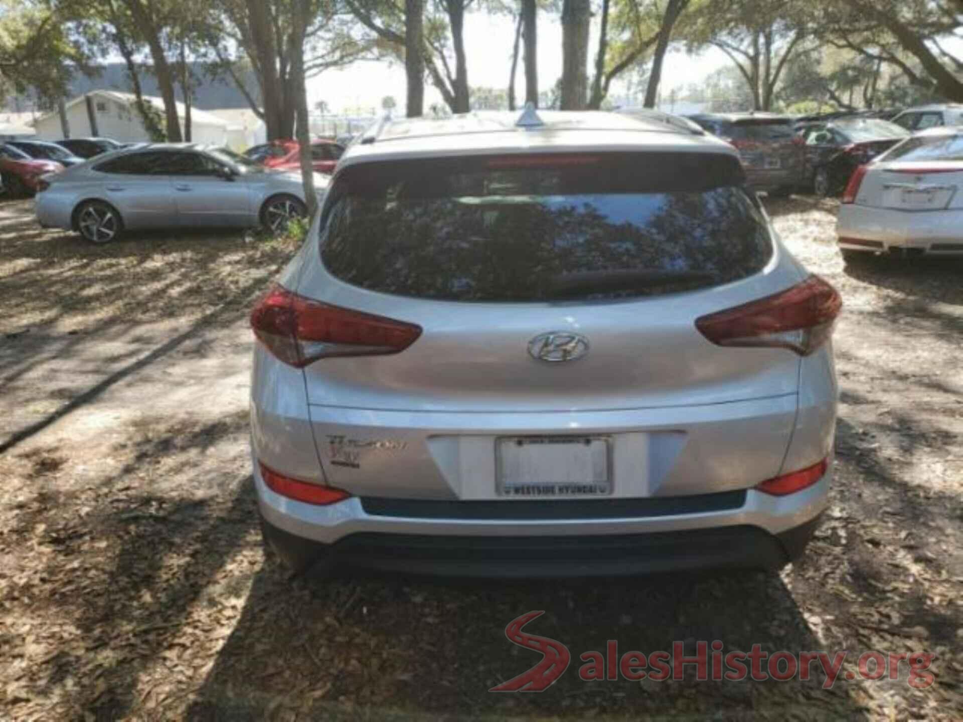 KM8J33A40JU611943 2018 HYUNDAI TUCSON