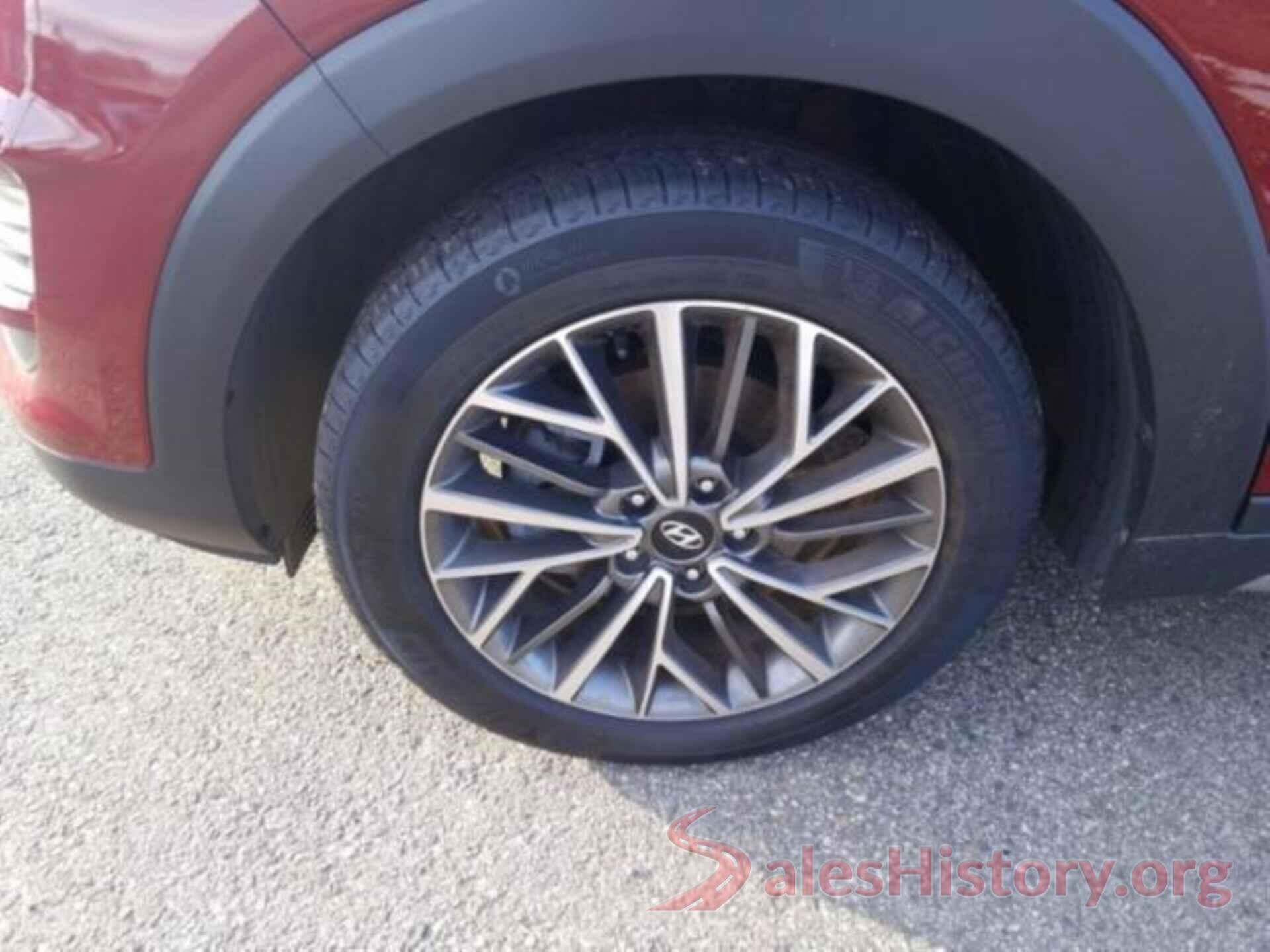 KM8J33AL0KU899536 2019 HYUNDAI TUCSON