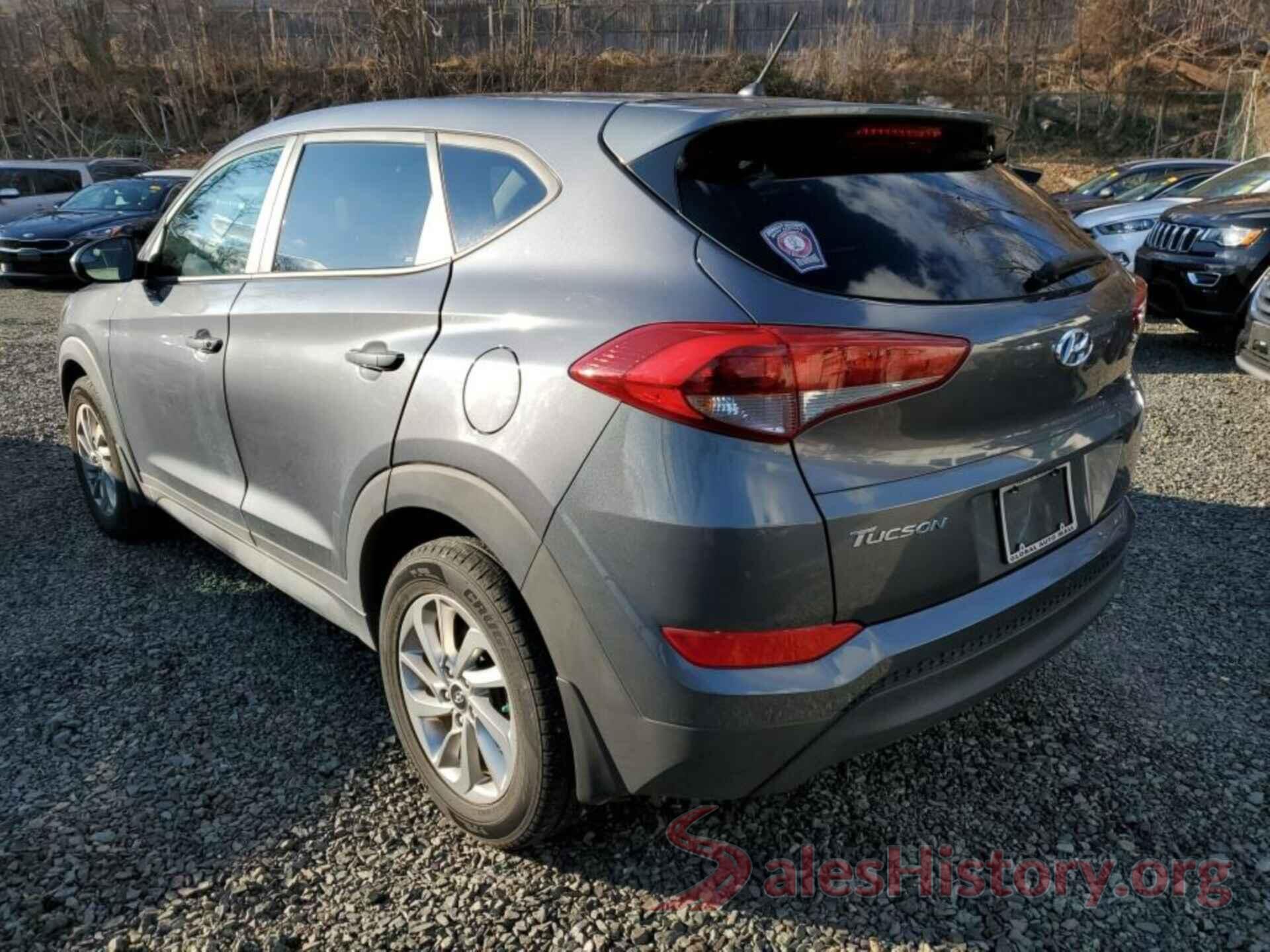 KM8J2CA42JU610943 2018 HYUNDAI TUCSON