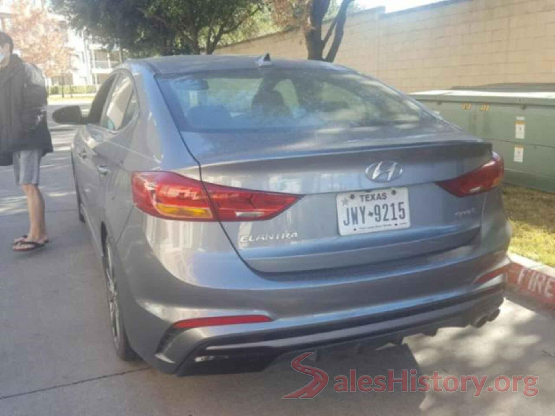 KMHD04LB5JU453896 2018 HYUNDAI ELANTRA