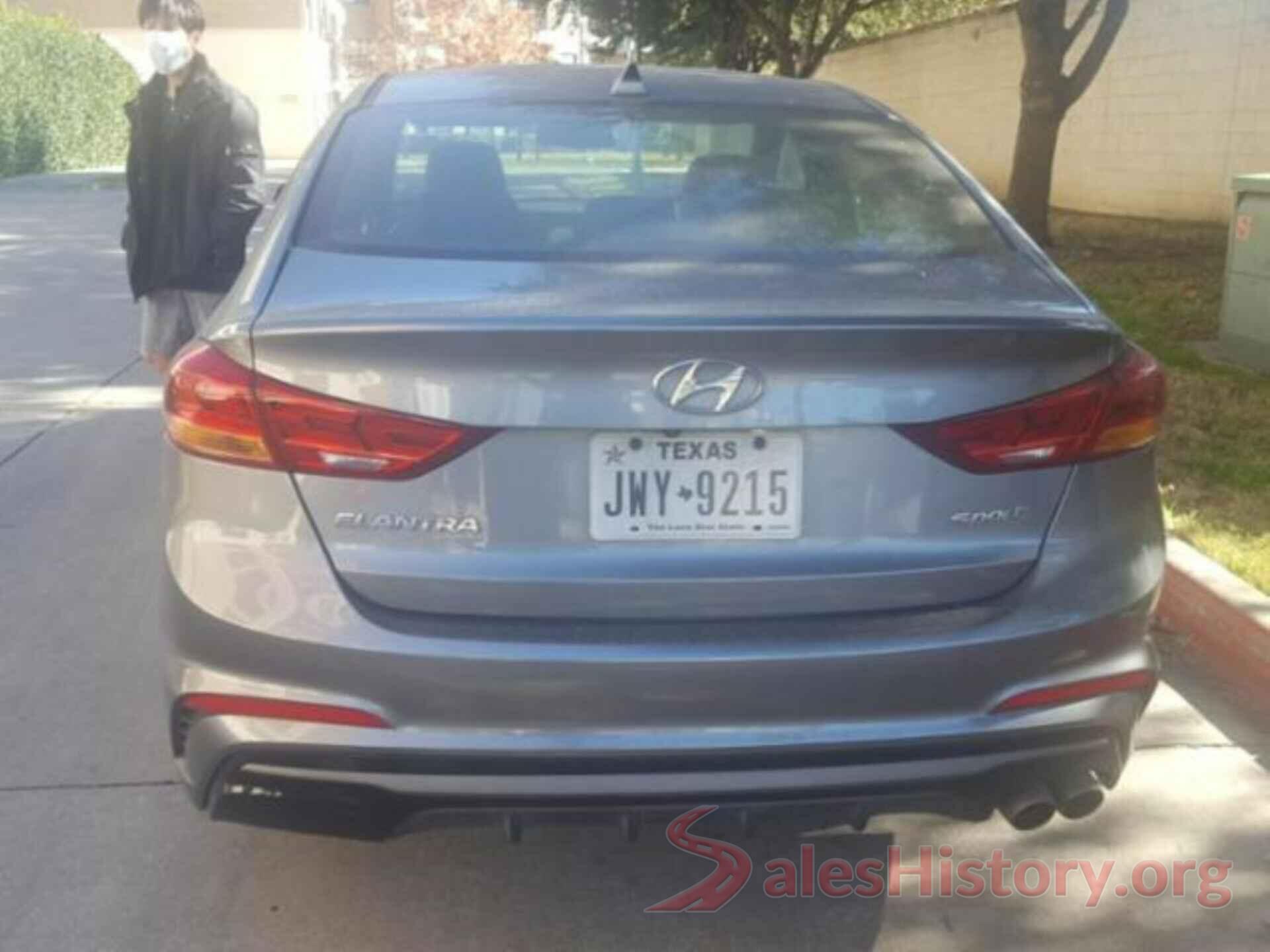 KMHD04LB5JU453896 2018 HYUNDAI ELANTRA