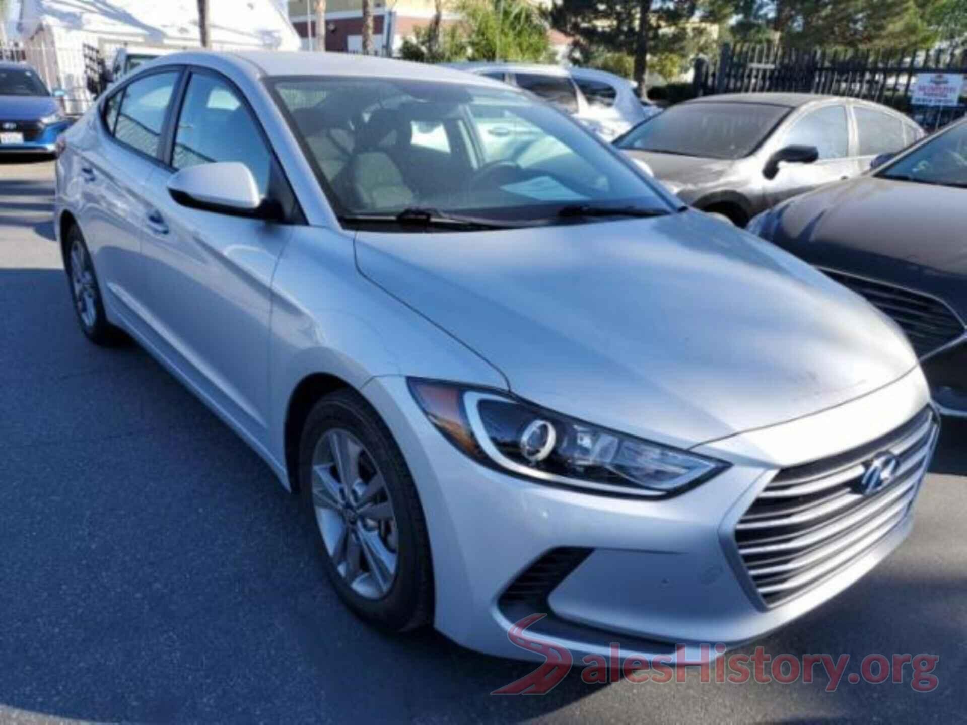 KMHD84LF8JU474303 2018 HYUNDAI ELANTRA