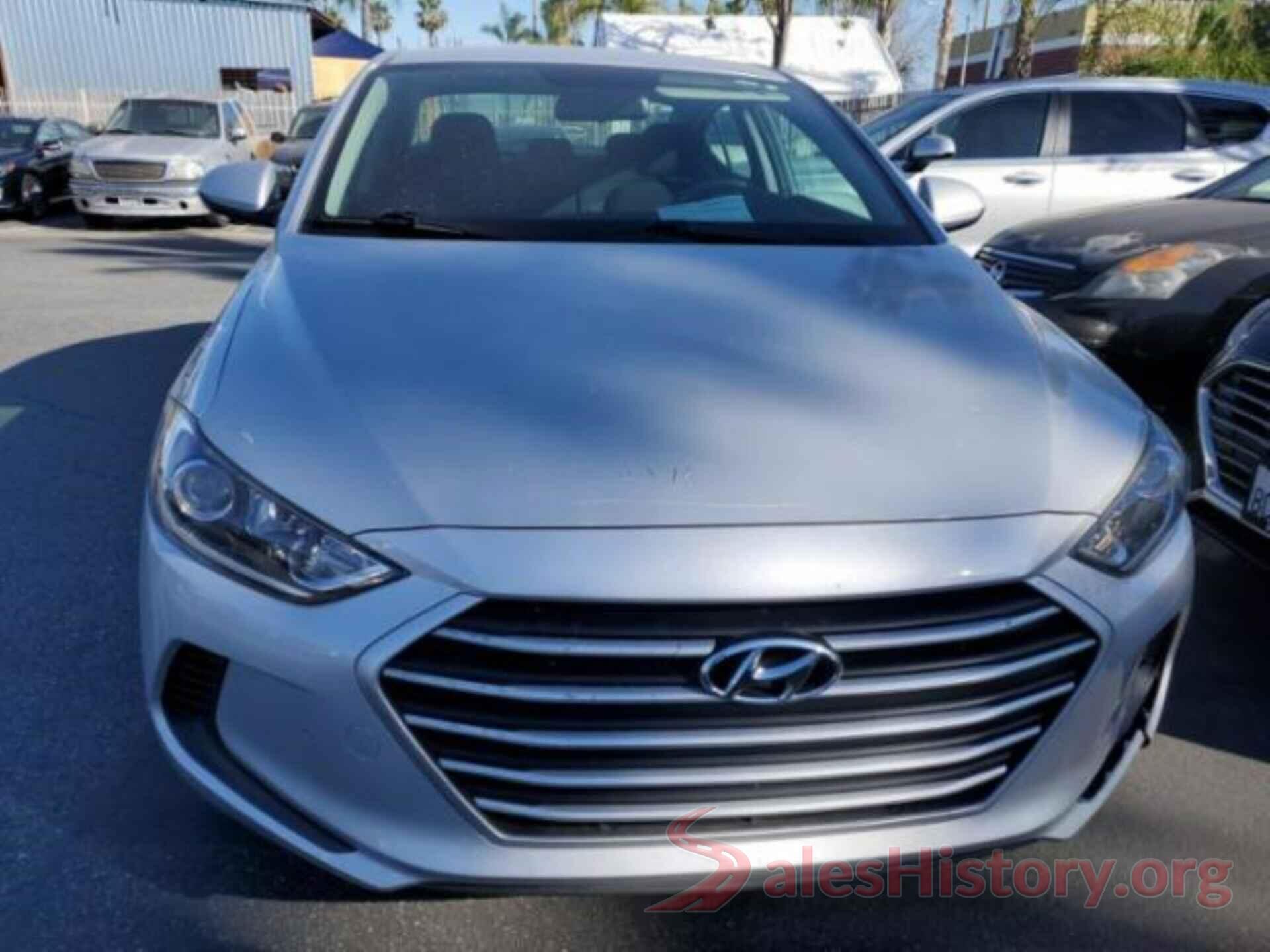 KMHD84LF8JU474303 2018 HYUNDAI ELANTRA