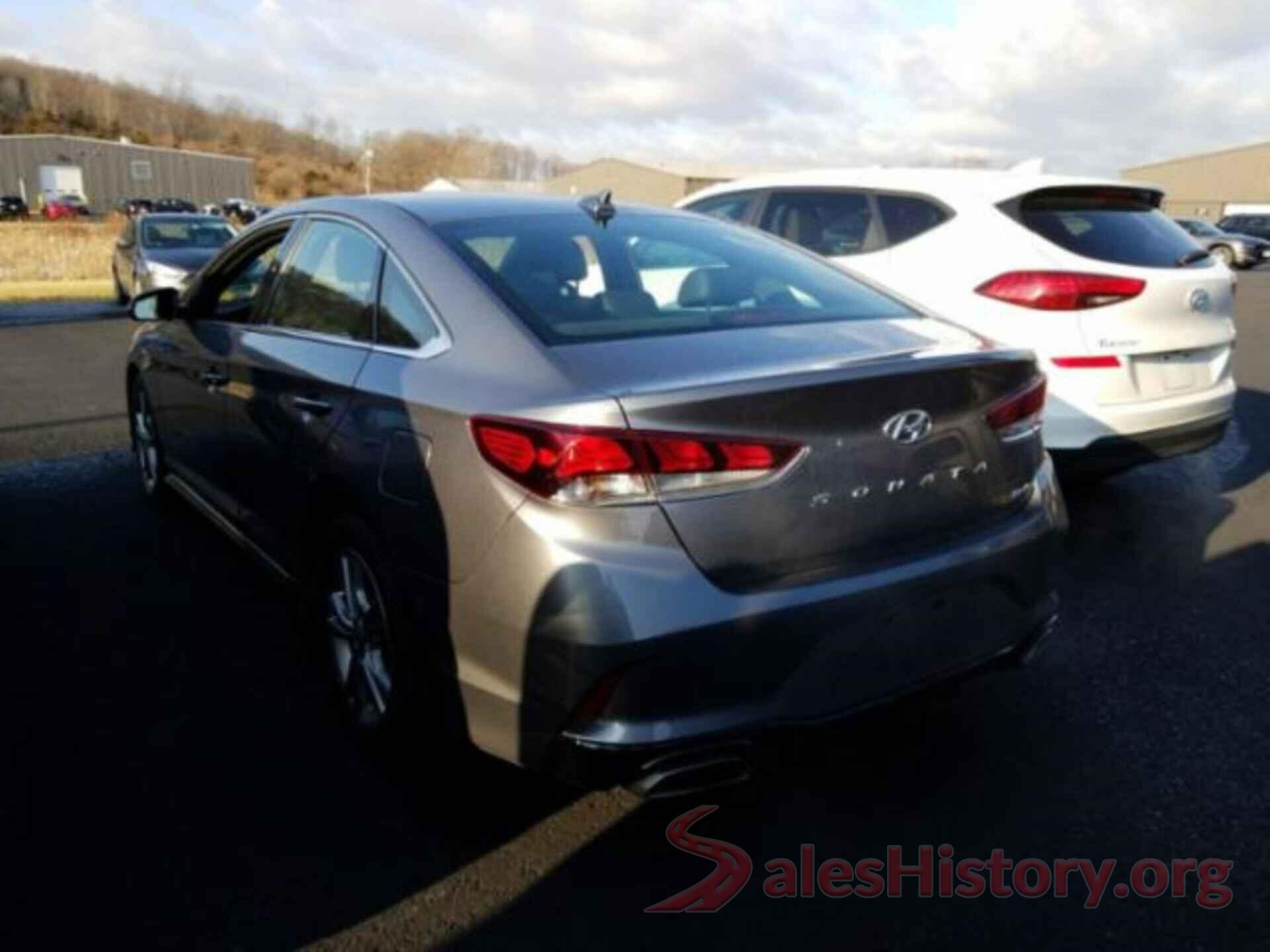 5NPE34AF8JH631025 2018 HYUNDAI SONATA