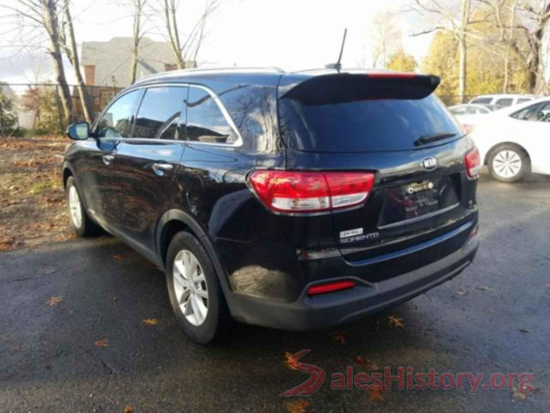 5XYPGDA56JG421485 2018 KIA SORENTO