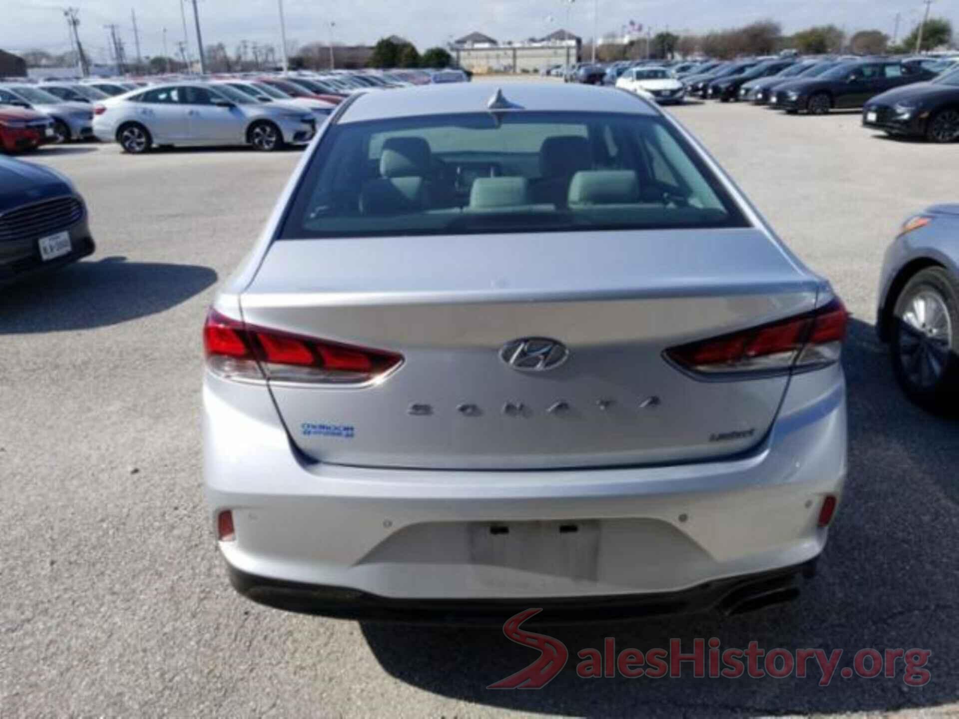 5NPE34AF4JH670792 2018 HYUNDAI SONATA