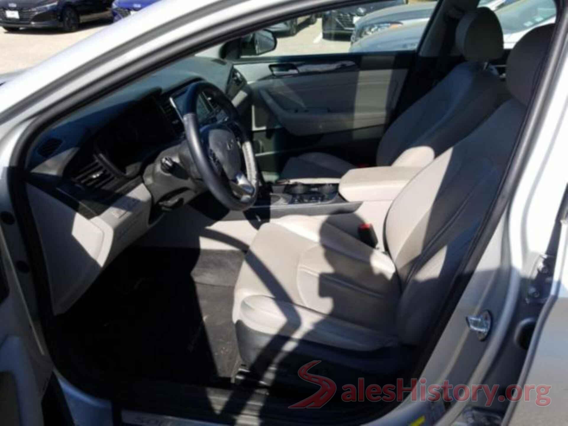 5NPE34AF4JH670792 2018 HYUNDAI SONATA