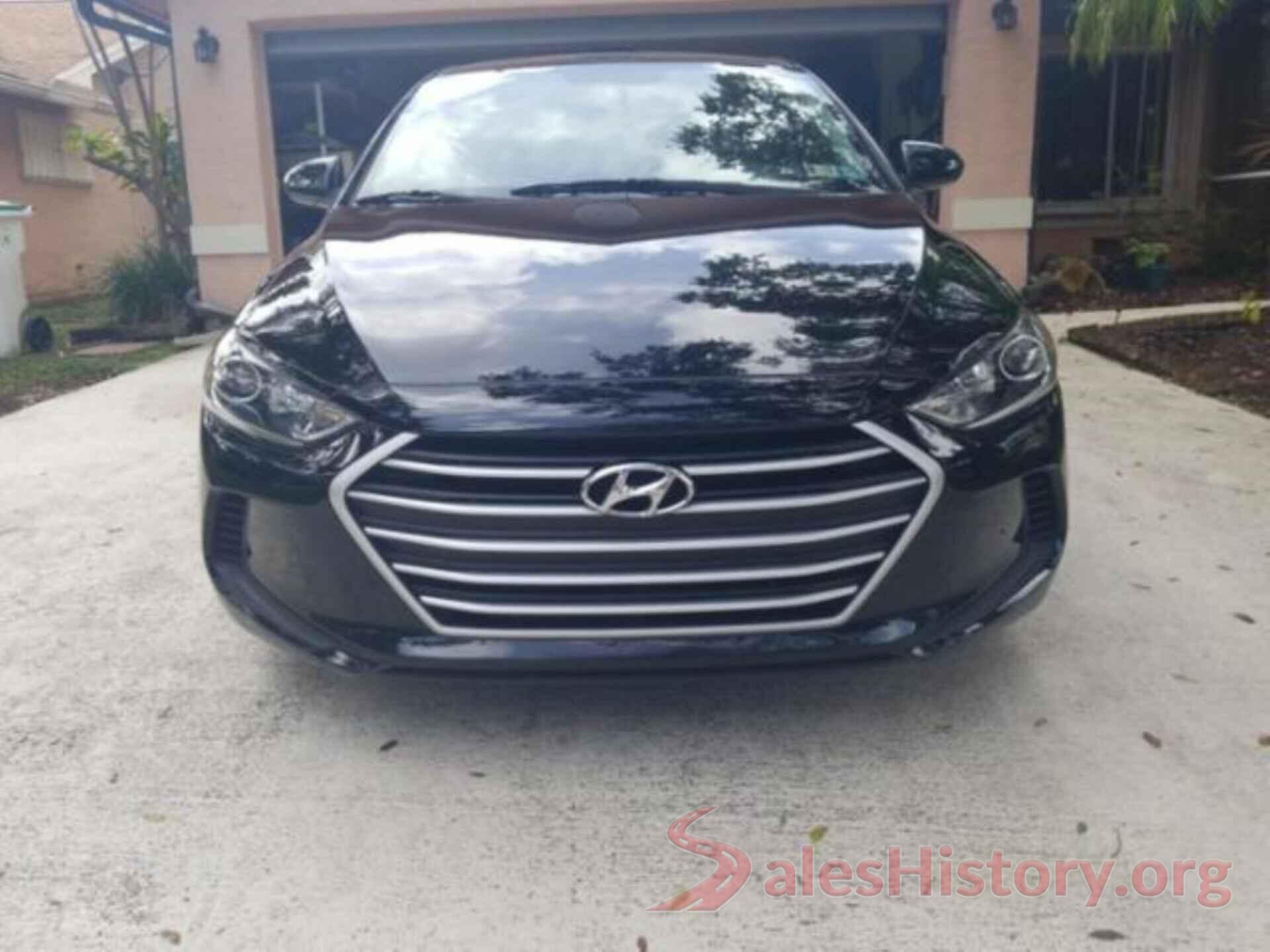 5NPD84LF0JH288009 2018 HYUNDAI ELANTRA