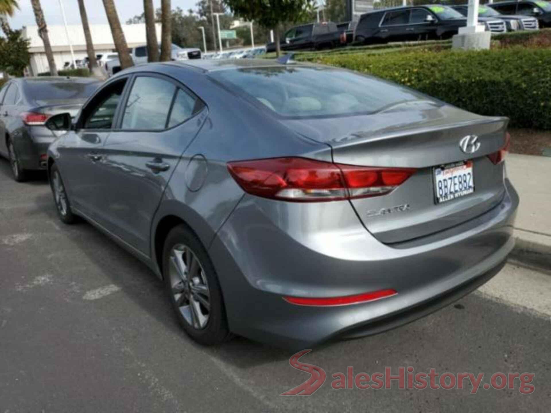 KMHD84LF8JU588348 2018 HYUNDAI ELANTRA