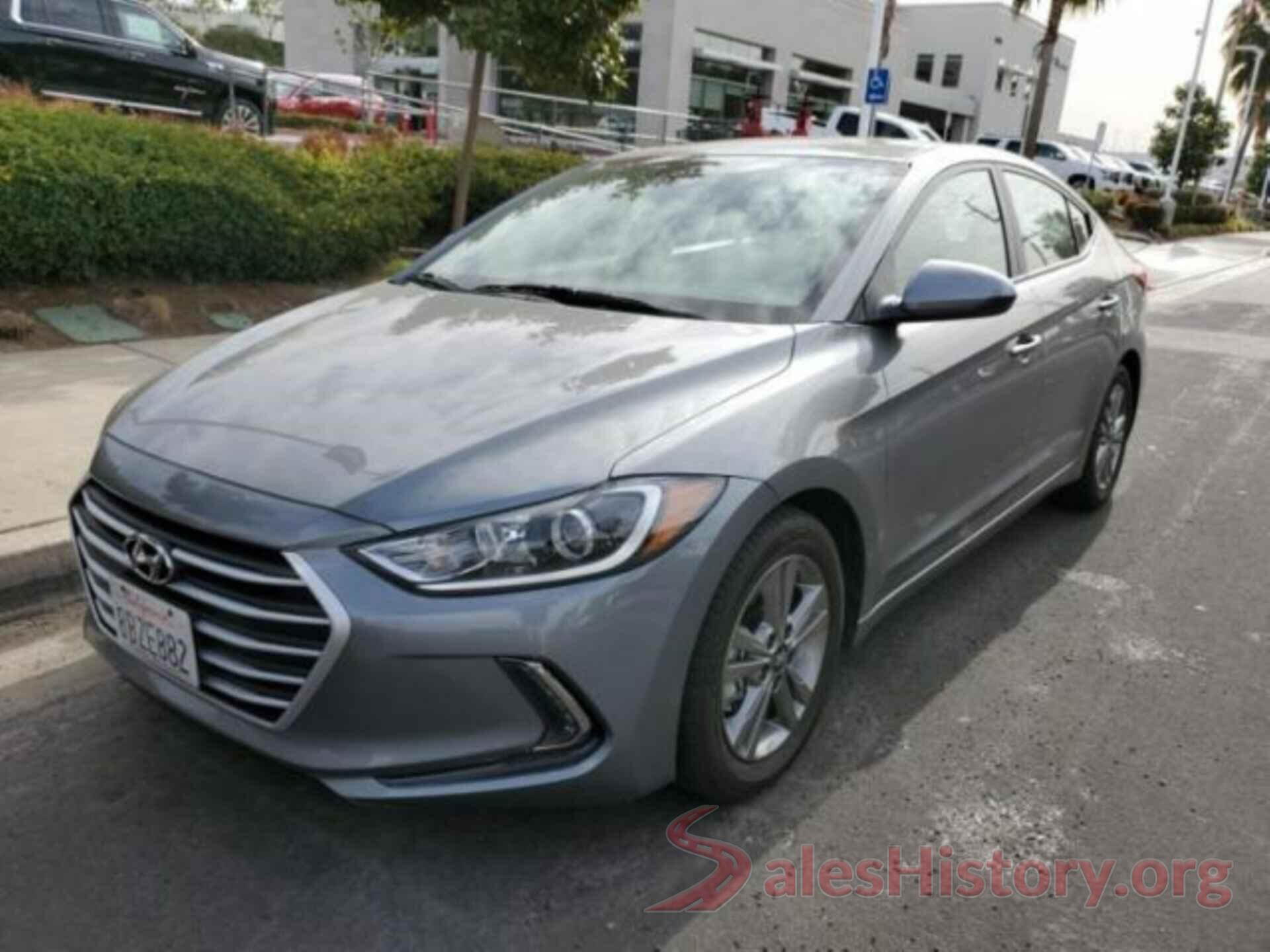 KMHD84LF8JU588348 2018 HYUNDAI ELANTRA