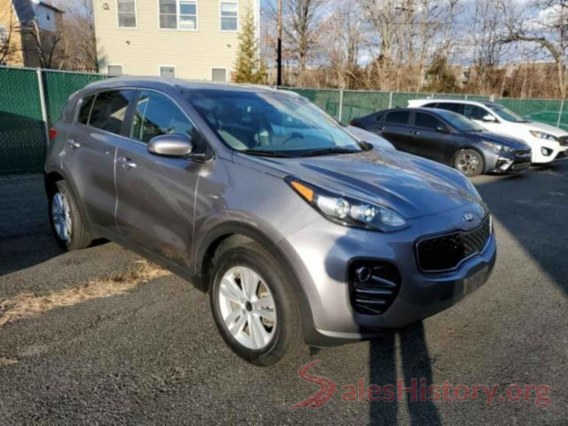 KNDPMCAC6J7461046 2018 KIA SPORTAGE