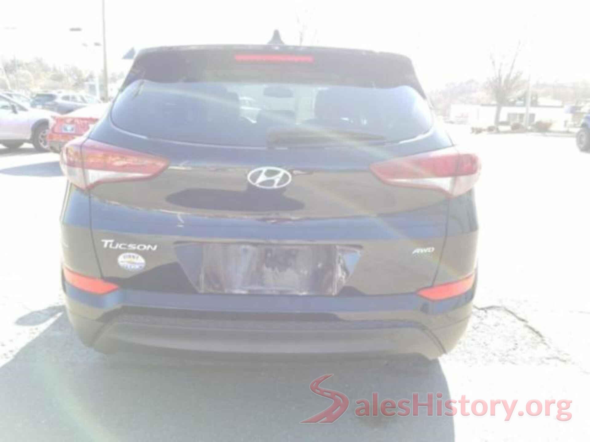 KM8J3CA40HU475372 2017 HYUNDAI TUCSON