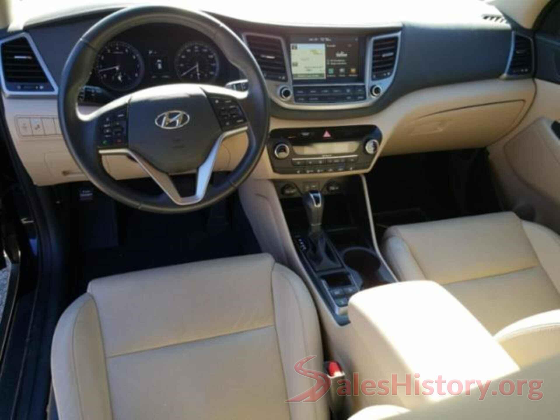 KM8J3CA40HU475372 2017 HYUNDAI TUCSON