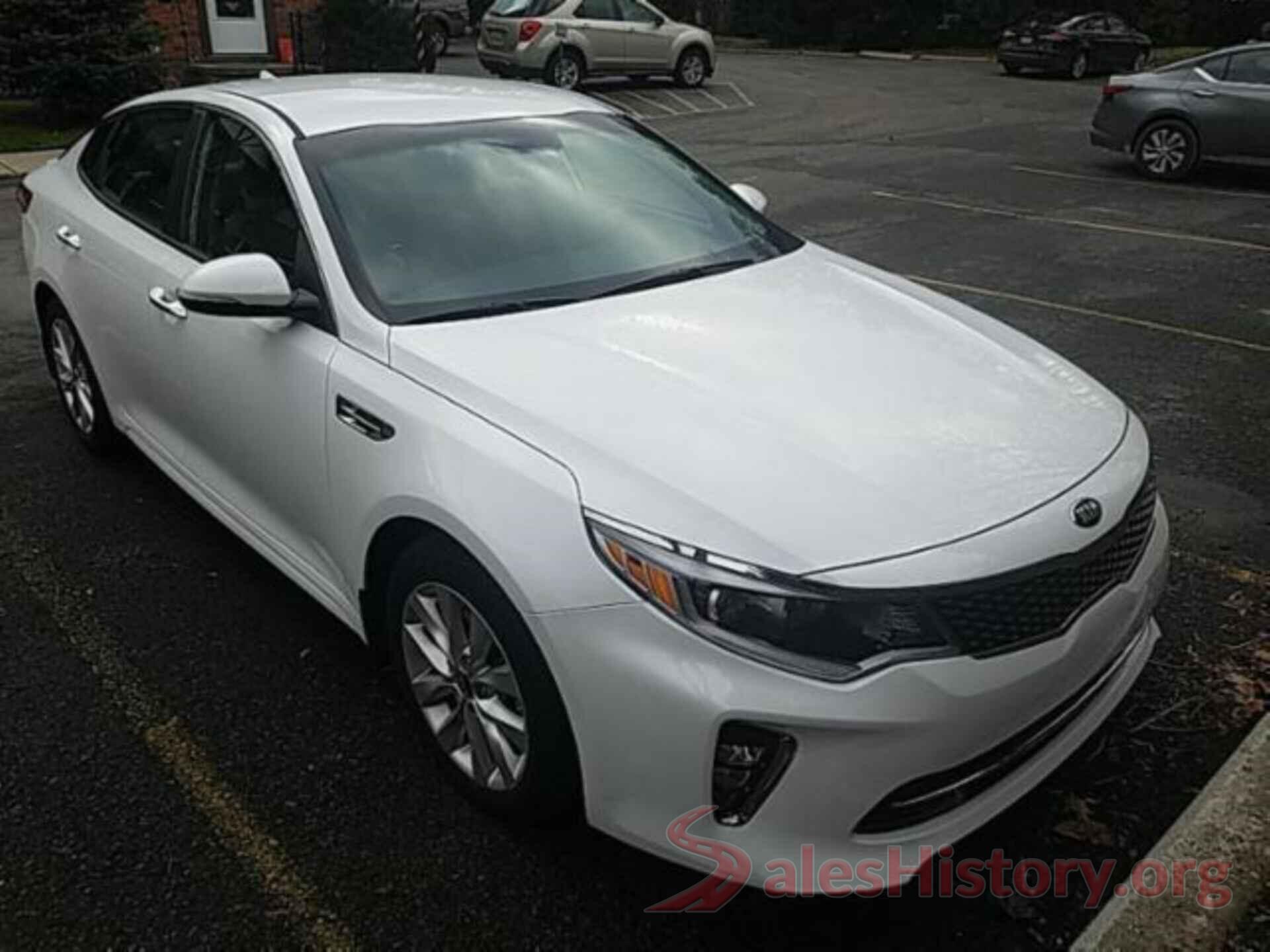 5XXGT4L31JG225238 2018 KIA OPTIMA