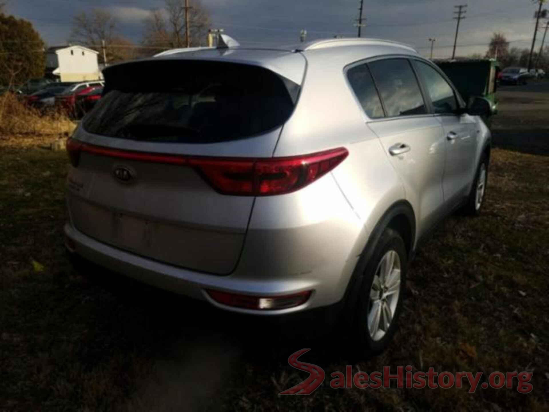 KNDPMCACXJ7405482 2018 KIA SPORTAGE