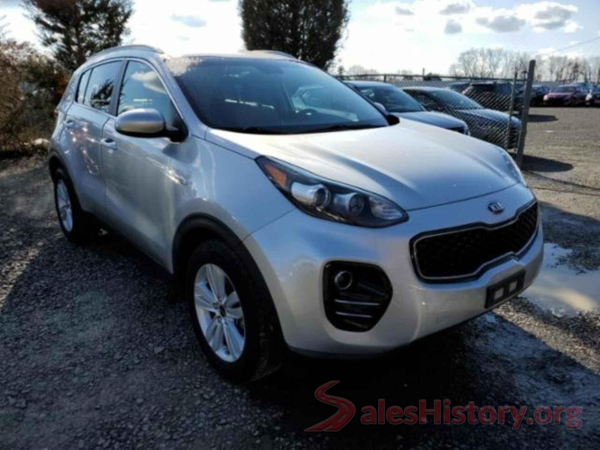 KNDPMCAC8J7373034 2018 KIA SPORTAGE