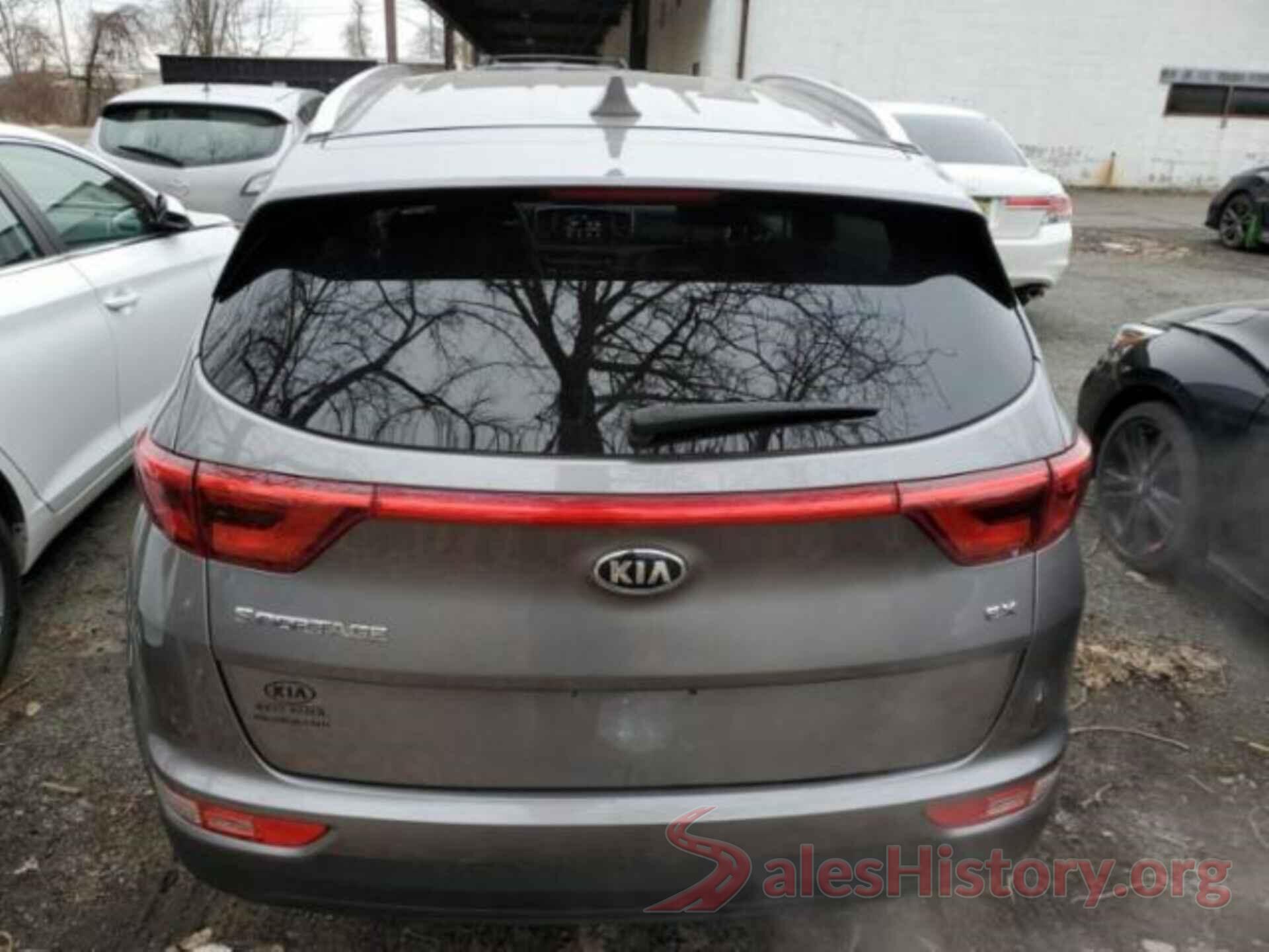 KNDPNCAC0J7421025 2018 KIA SPORTAGE