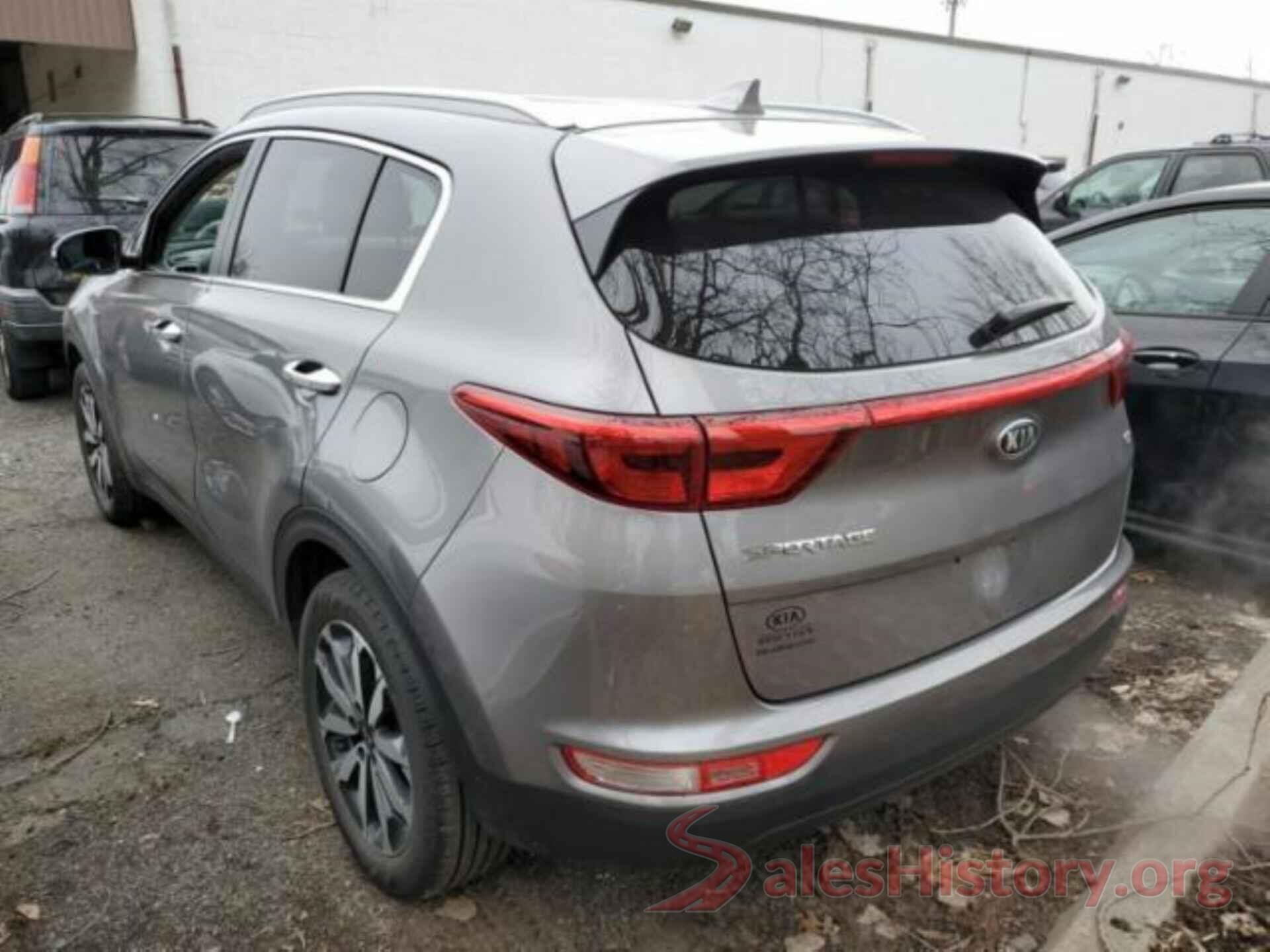 KNDPNCAC0J7421025 2018 KIA SPORTAGE