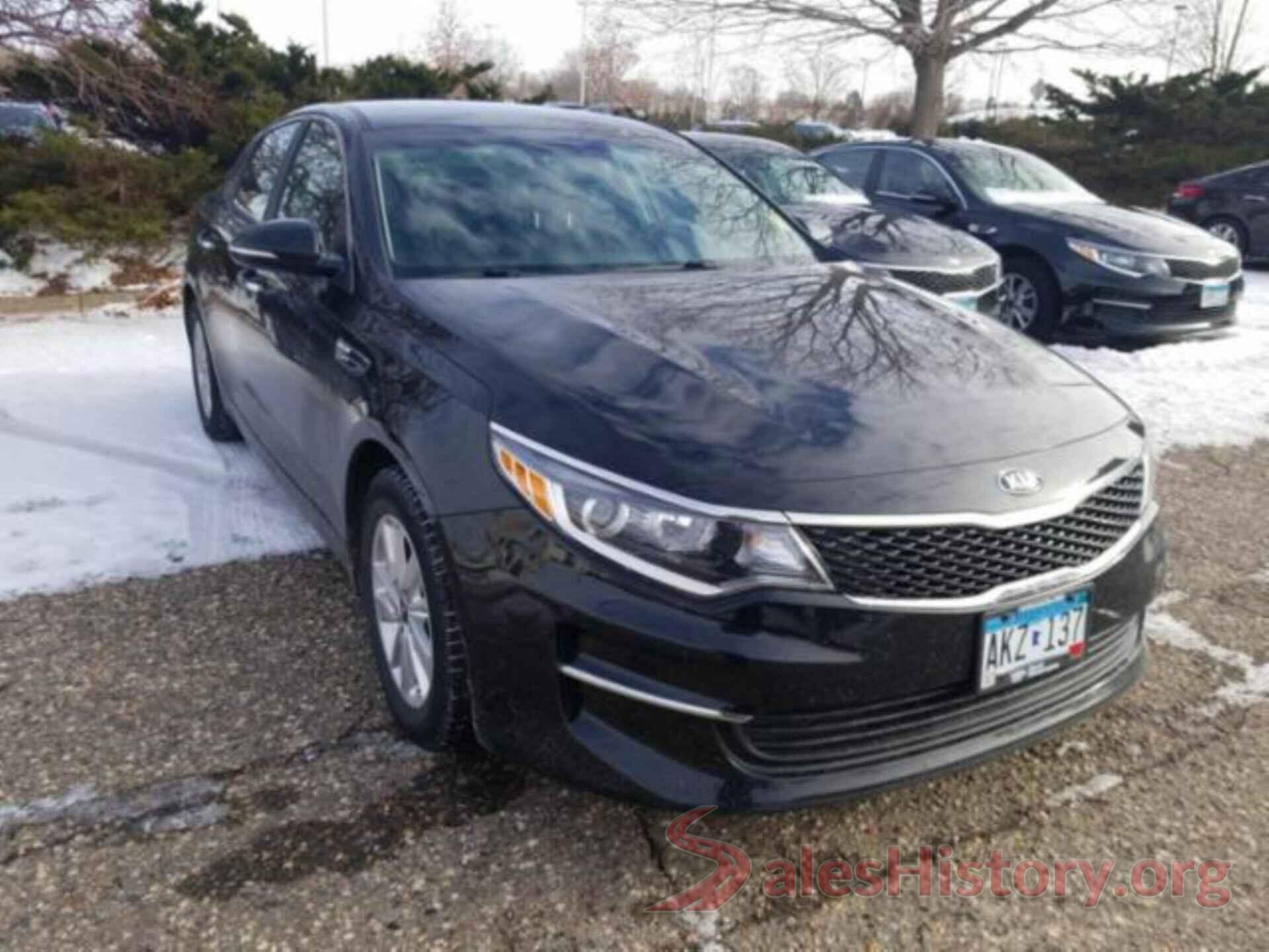 KNAGT4L30H5173144 2017 KIA OPTIMA