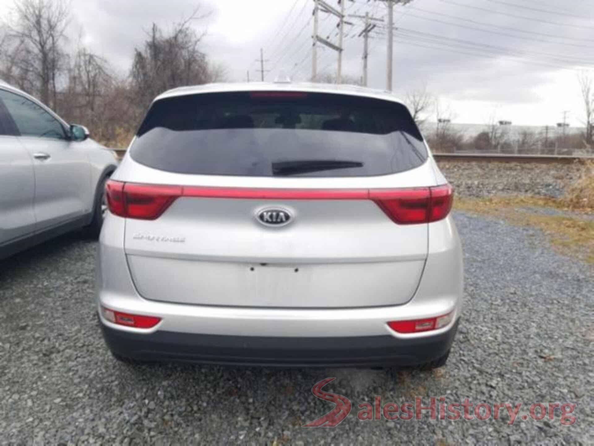 KNDPMCAC5J7411951 2018 KIA SPORTAGE