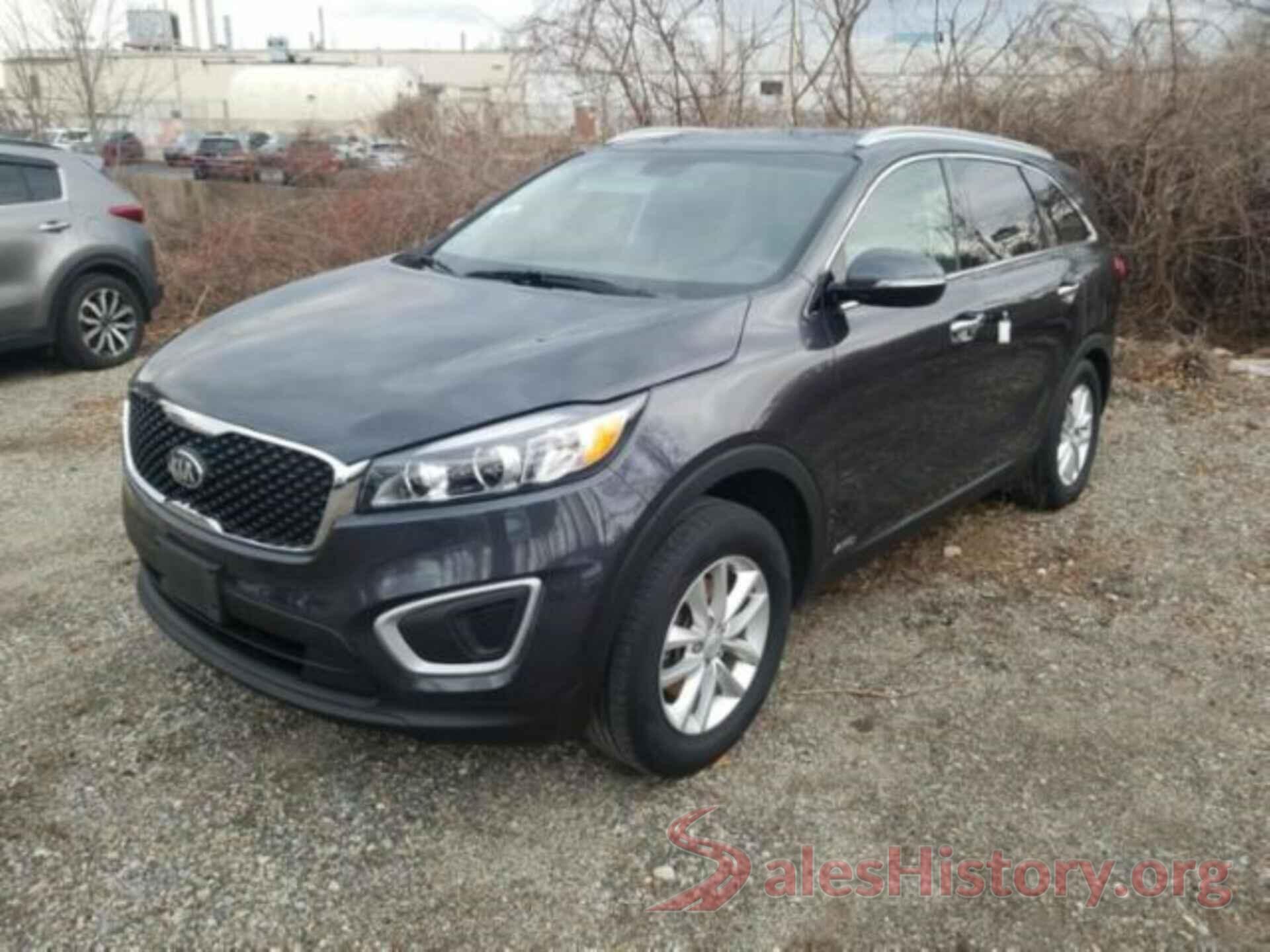 5XYPGDA37JG404483 2018 KIA SORENTO