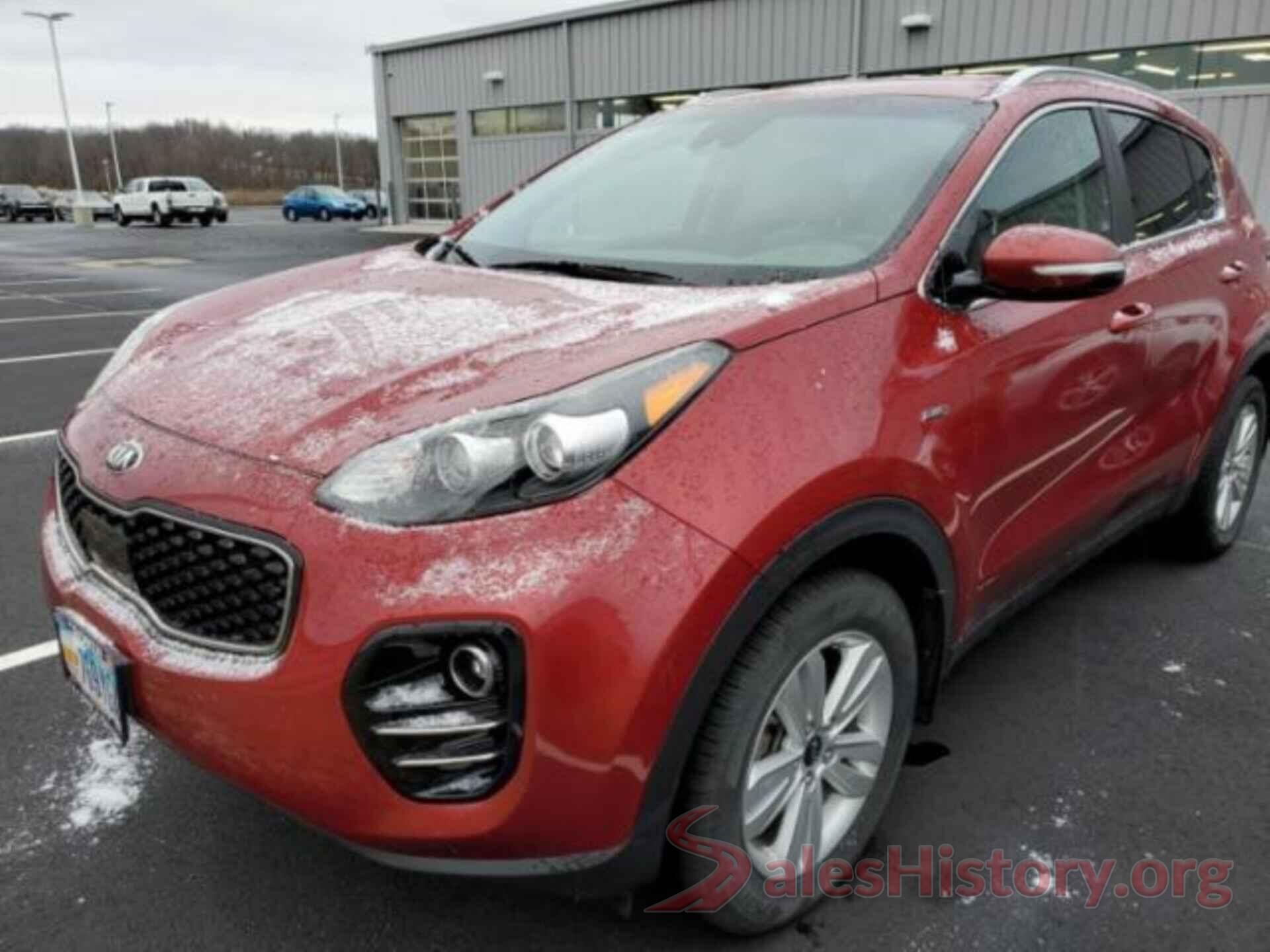 KNDPMCAC0J7370242 2018 KIA SPORTAGE