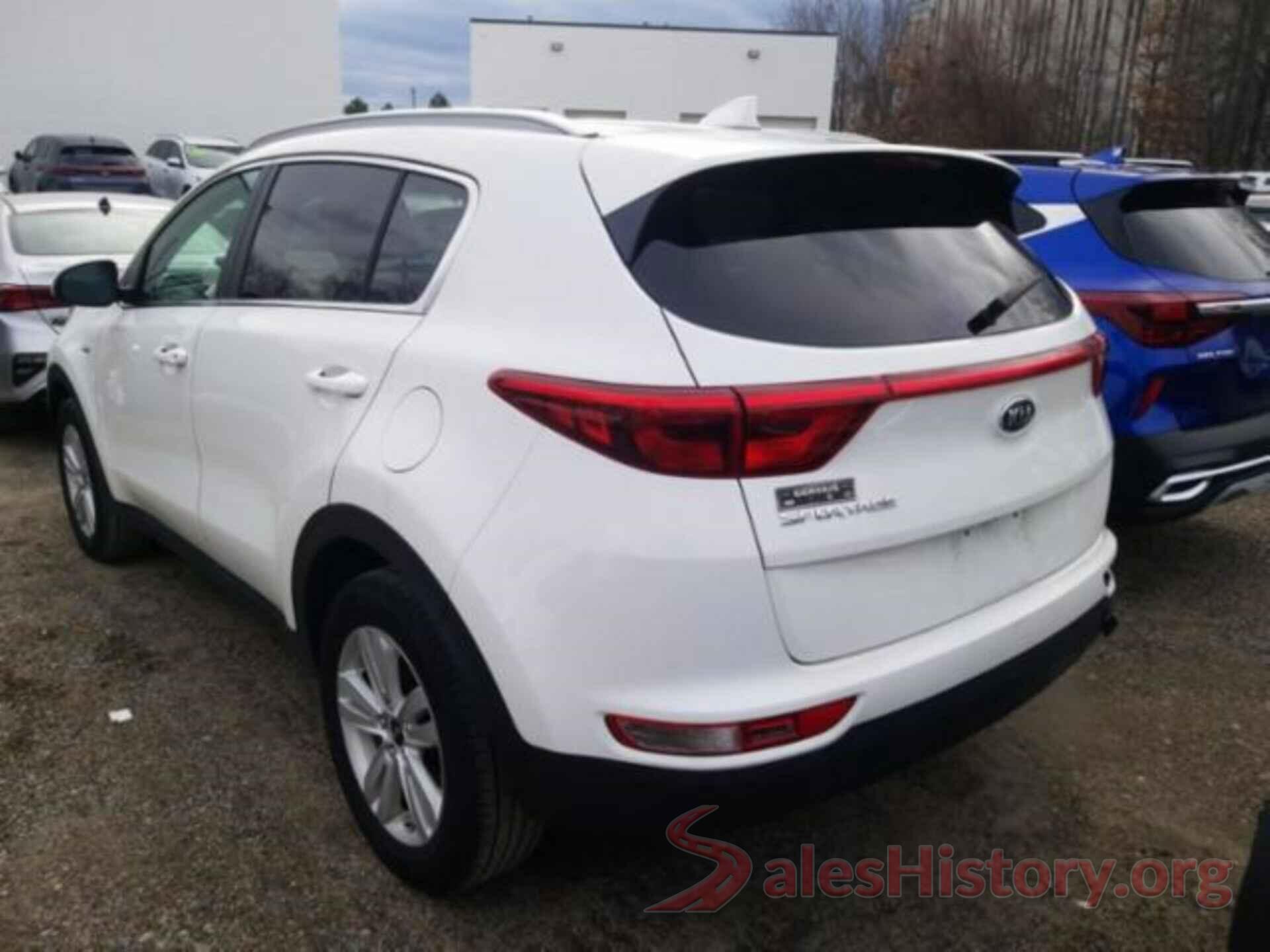 KNDPMCAC9J7373365 2018 KIA SPORTAGE