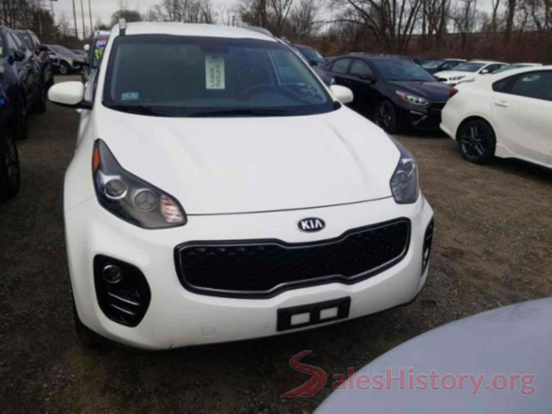 KNDPMCAC9J7373365 2018 KIA SPORTAGE