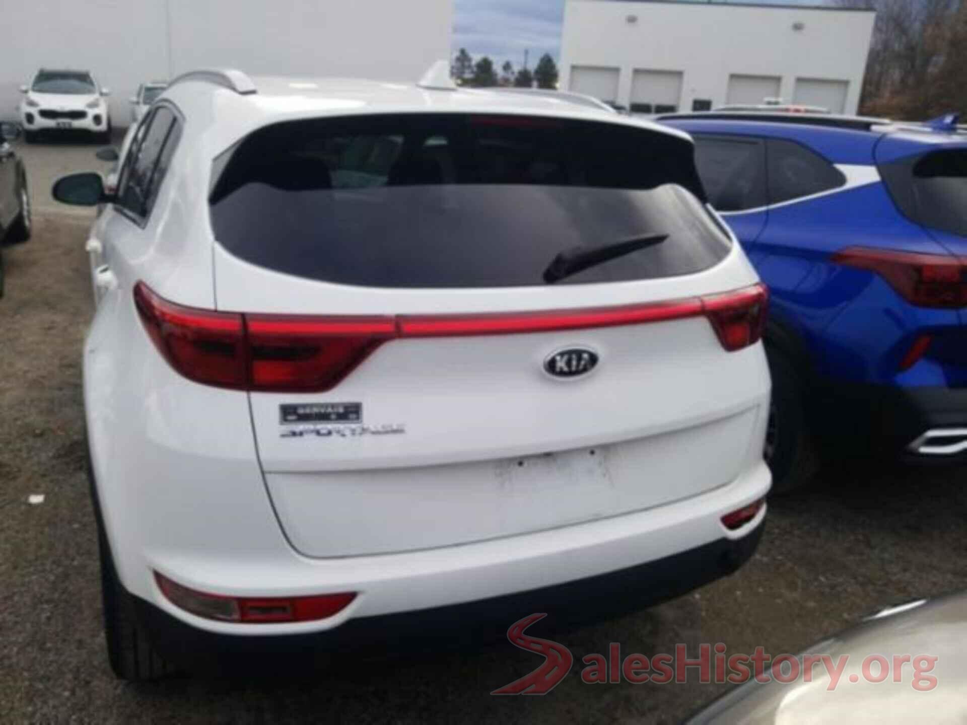 KNDPMCAC9J7373365 2018 KIA SPORTAGE