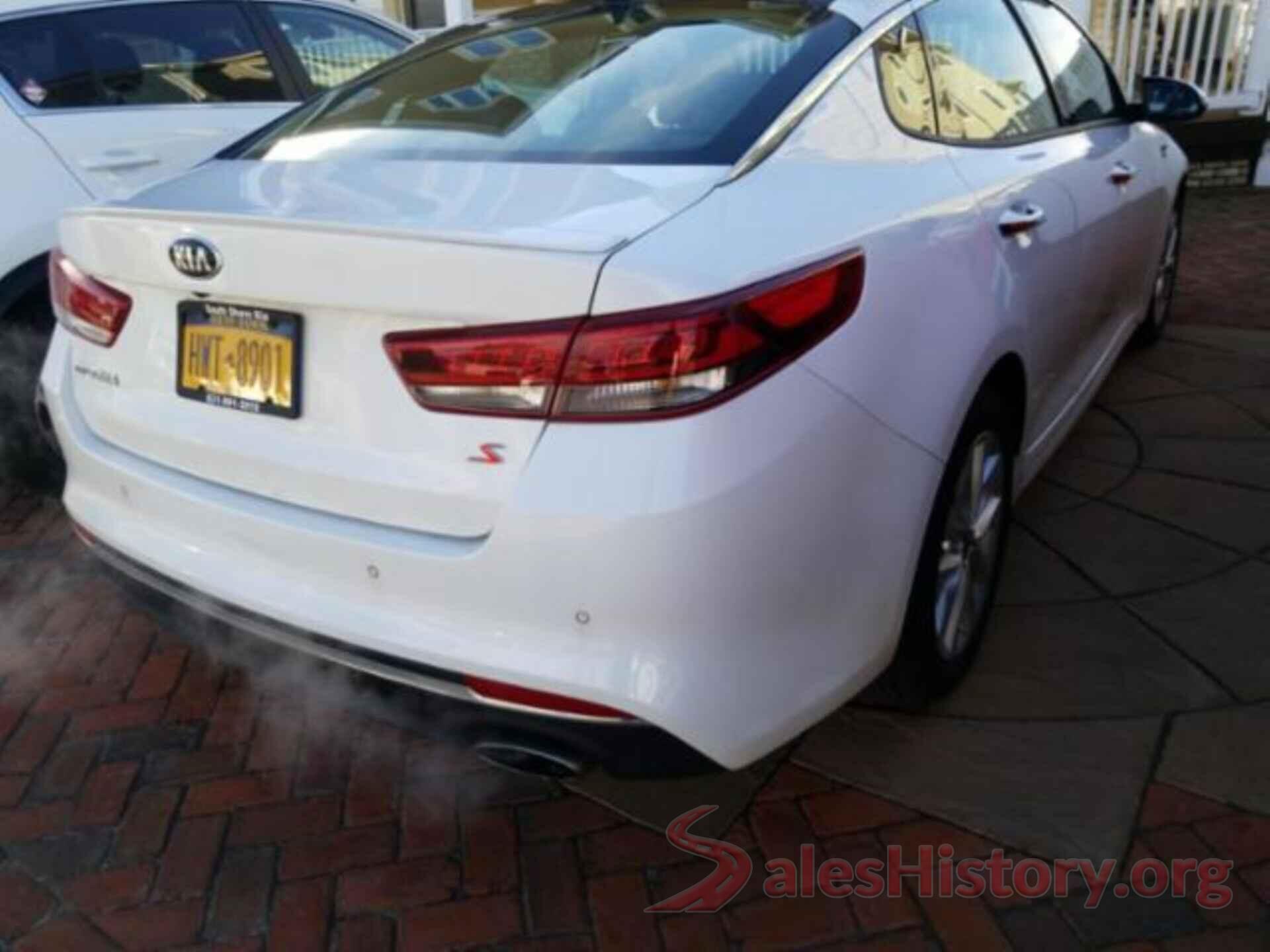 5XXGT4L31JG240645 2018 KIA OPTIMA