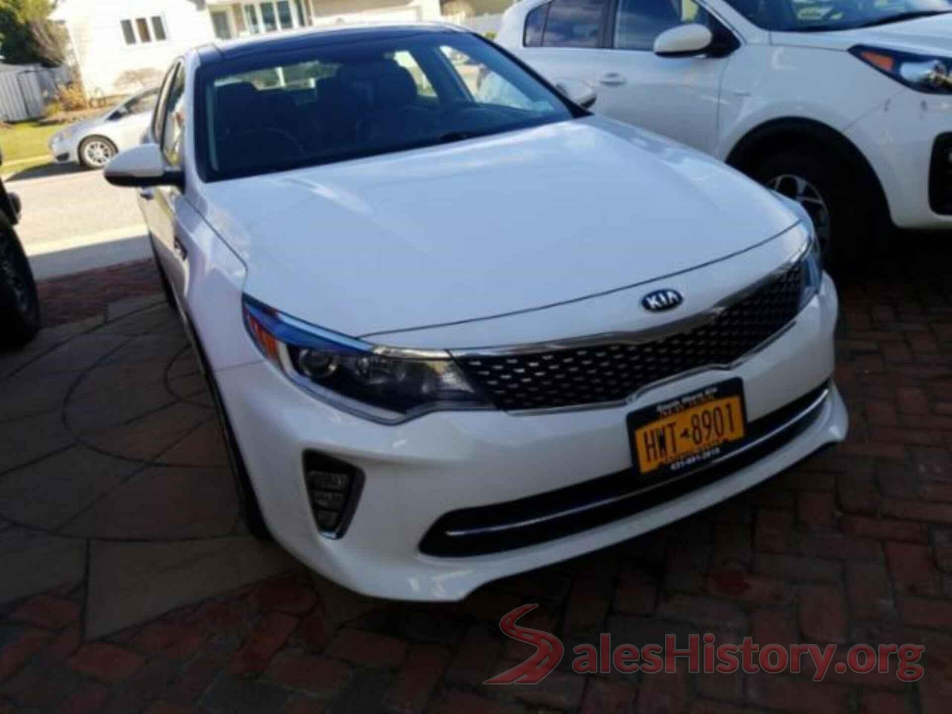 5XXGT4L31JG240645 2018 KIA OPTIMA