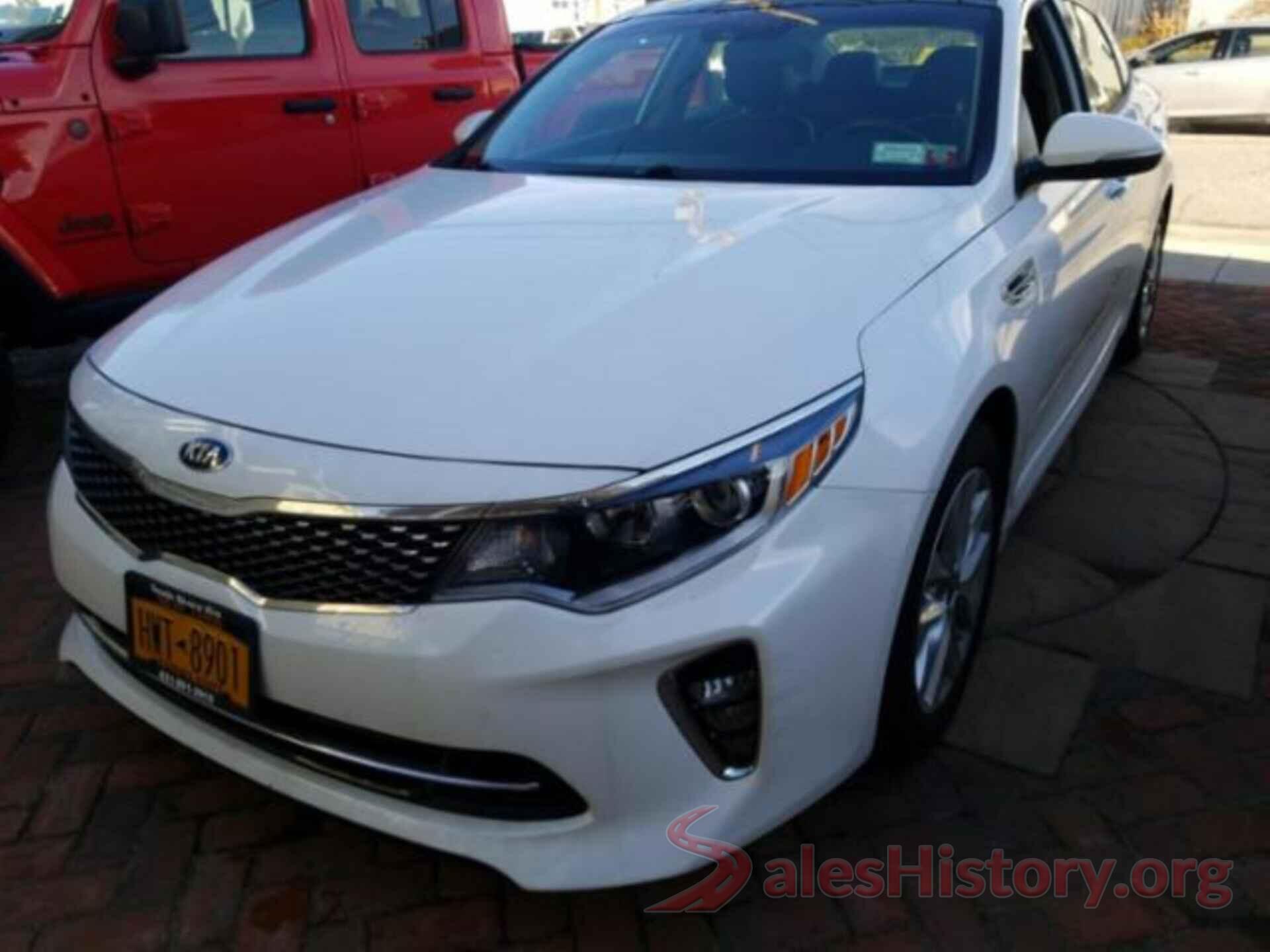 5XXGT4L31JG240645 2018 KIA OPTIMA