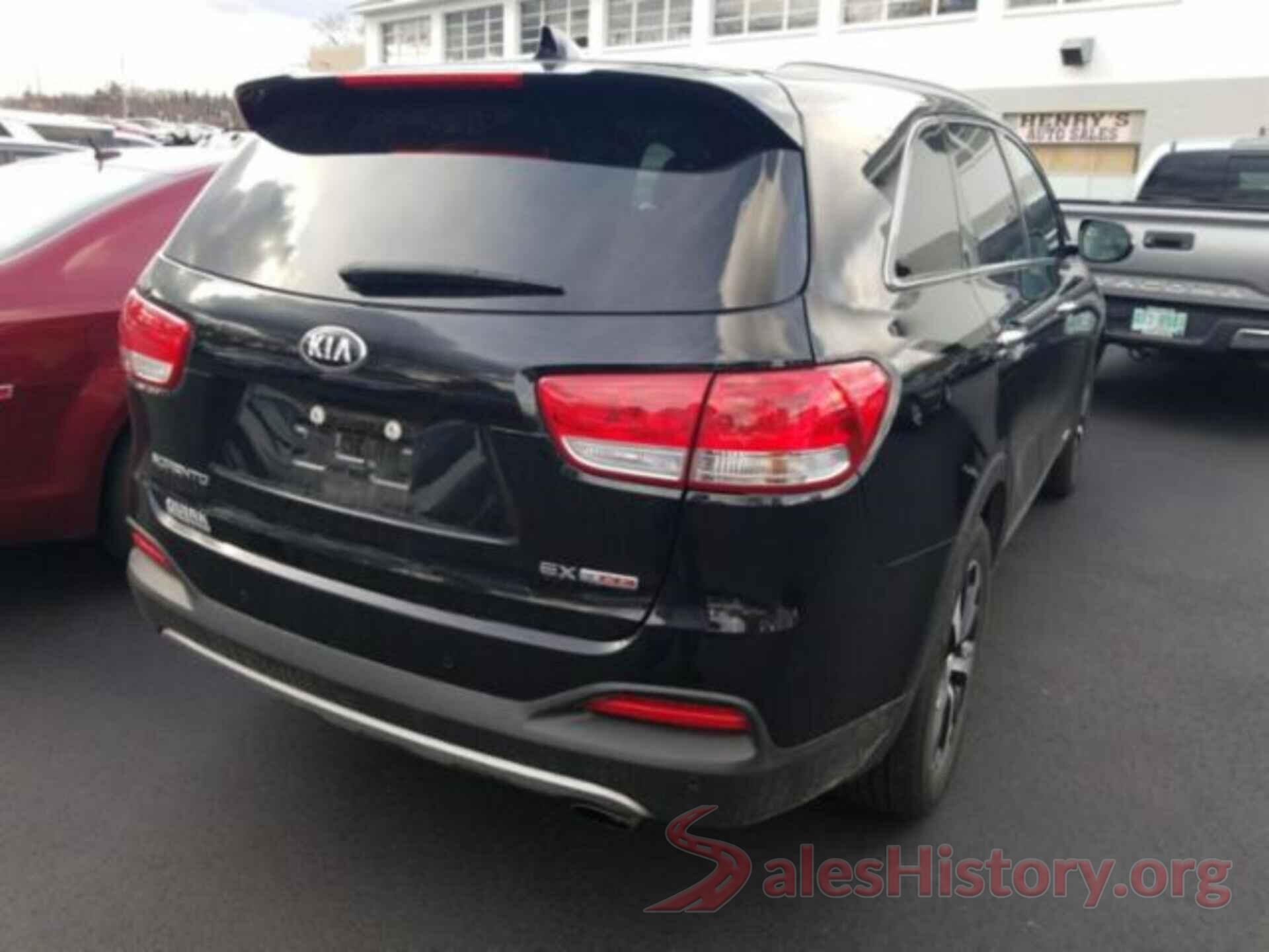 5XYPHDA12JG354071 2018 KIA SORENTO