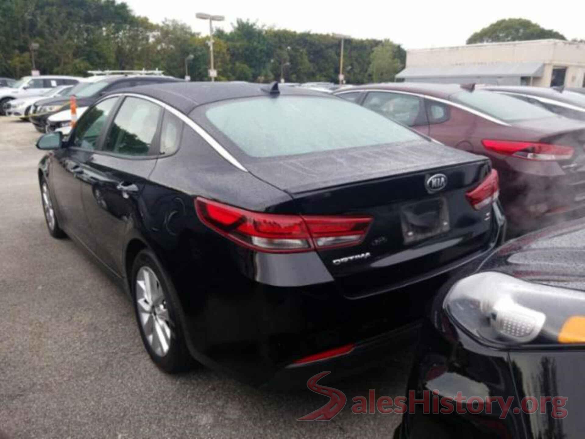 5XXGT4L30JG230978 2018 KIA OPTIMA