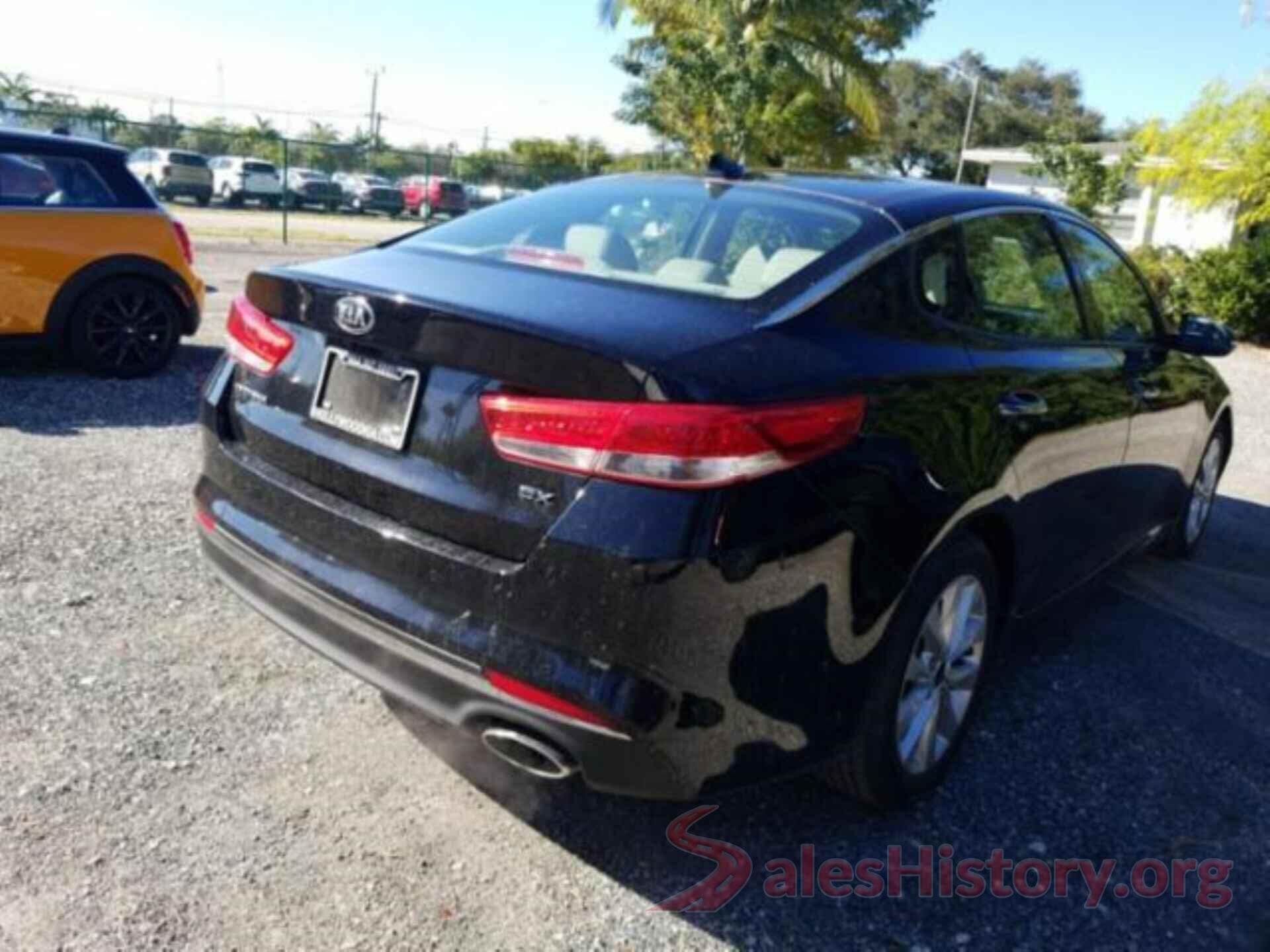 5XXGU4L31JG214236 2018 KIA OPTIMA