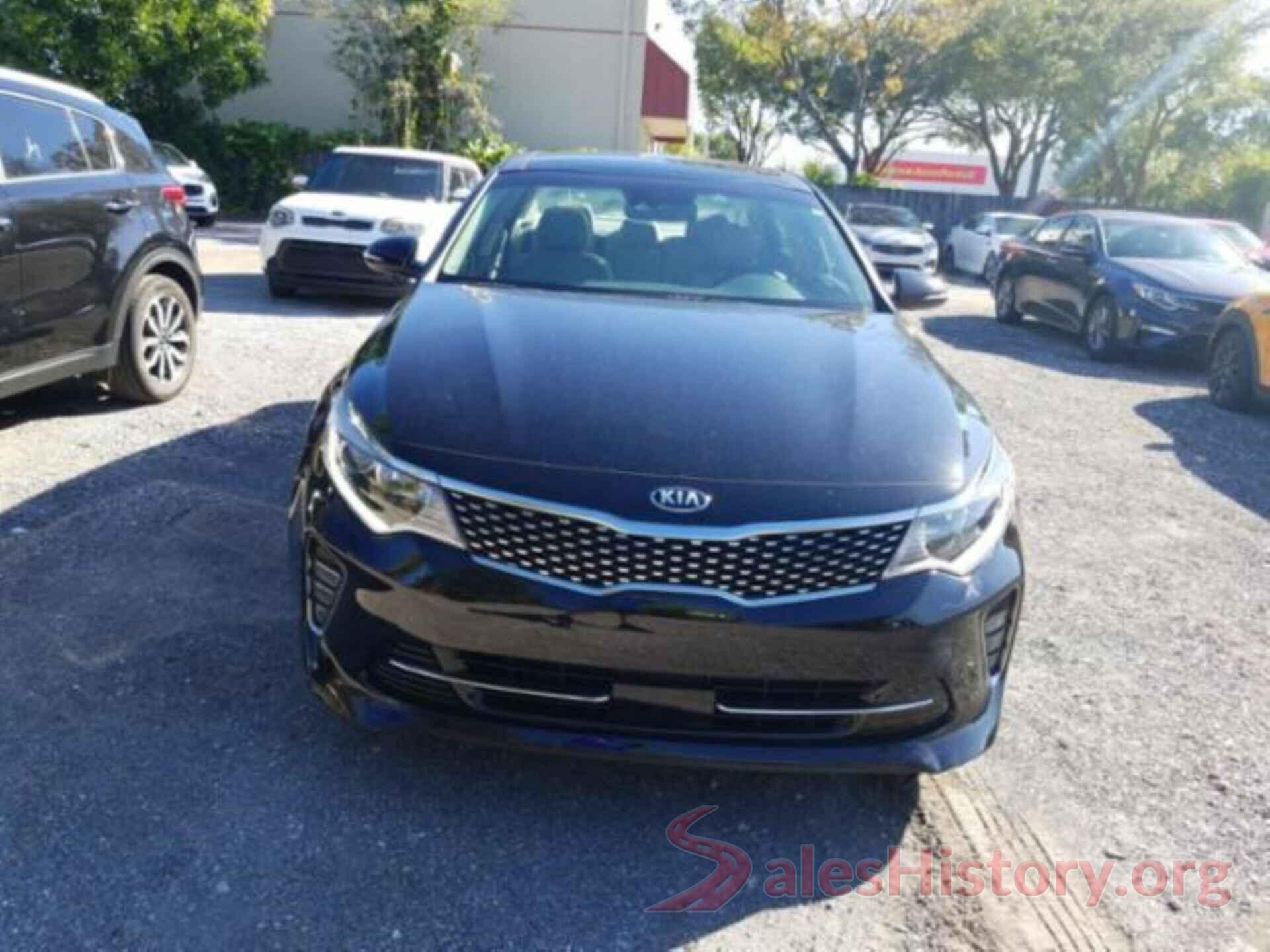 5XXGU4L31JG214236 2018 KIA OPTIMA