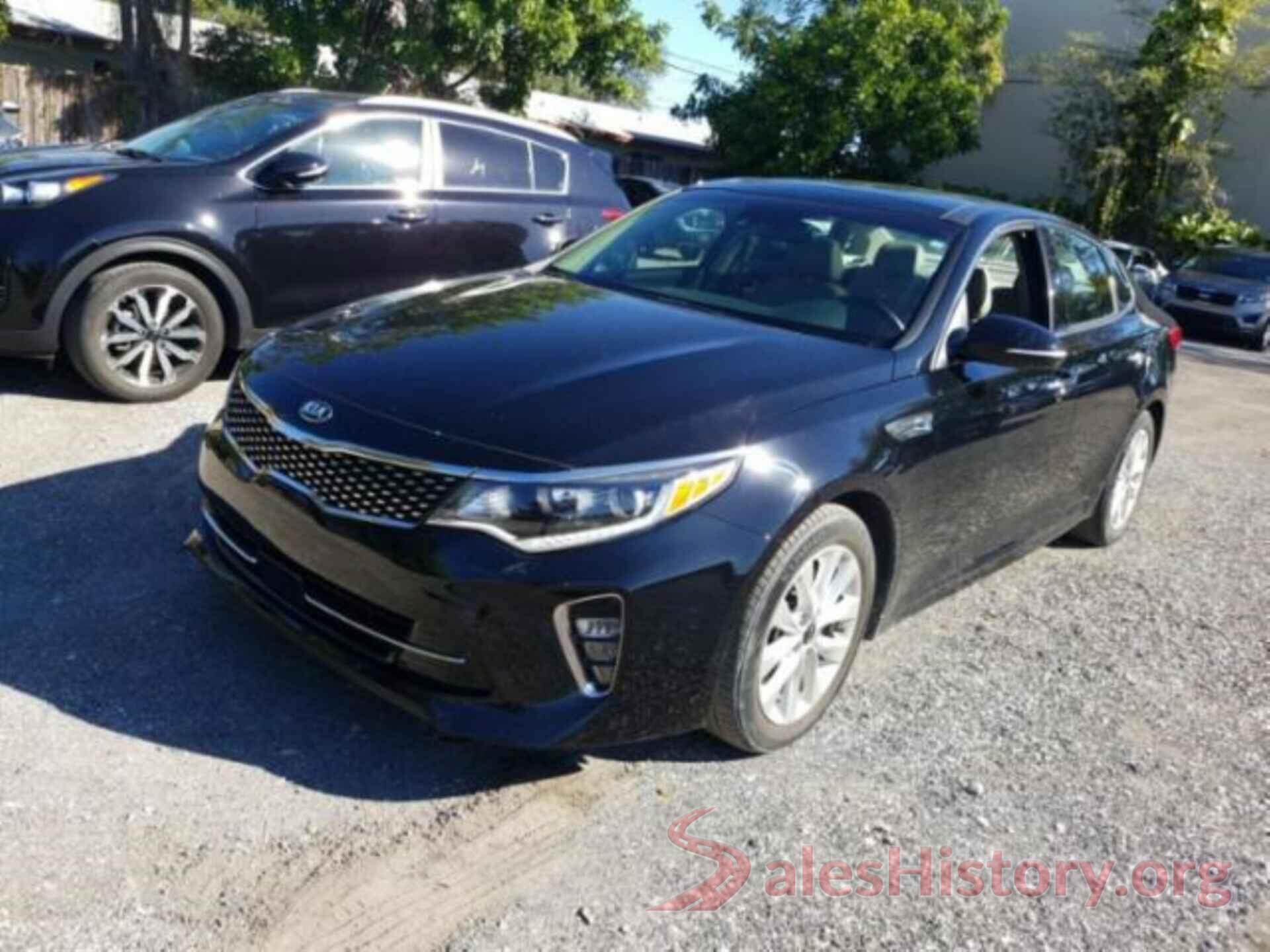 5XXGU4L31JG214236 2018 KIA OPTIMA